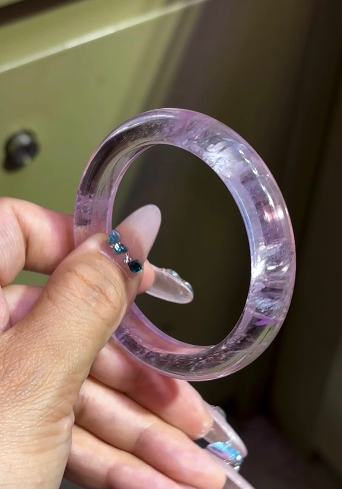 A1791 Exquisite Purple Lithium Crystal Bracelet
