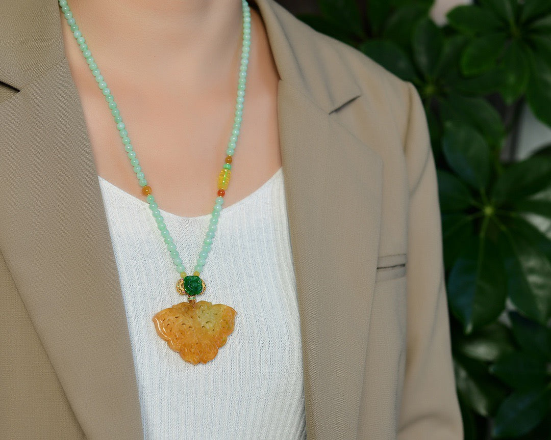 A1795 Exquisite Yellow Jadeite Carved Butterfly Pendant w Beads Necklace