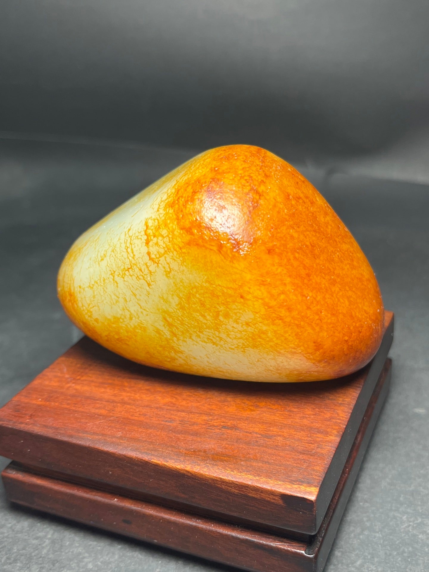 A1797 Vintage Chinese Hetian Jade Original Stone Statue