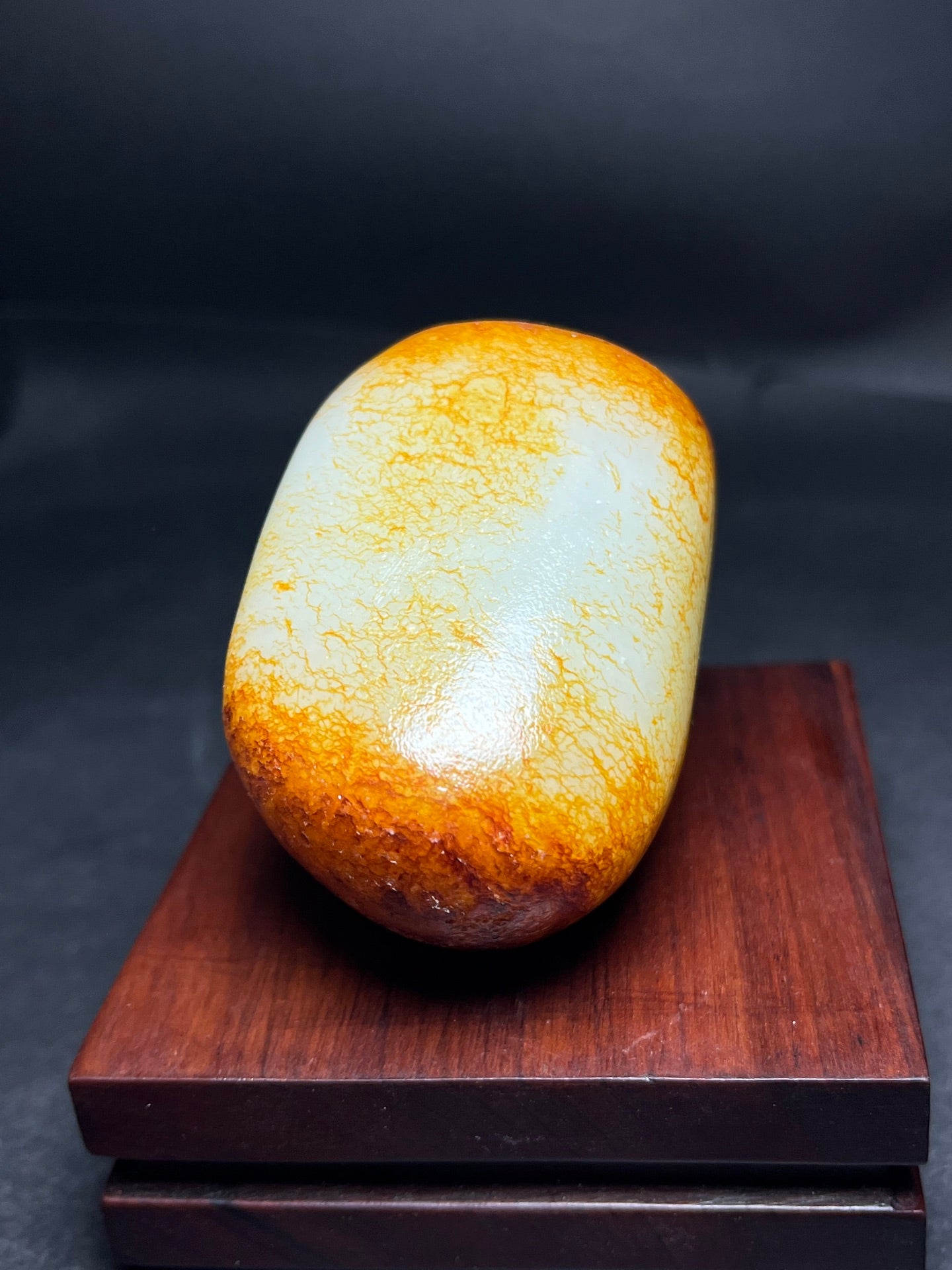A1797 Vintage Chinese Hetian Jade Original Stone Statue