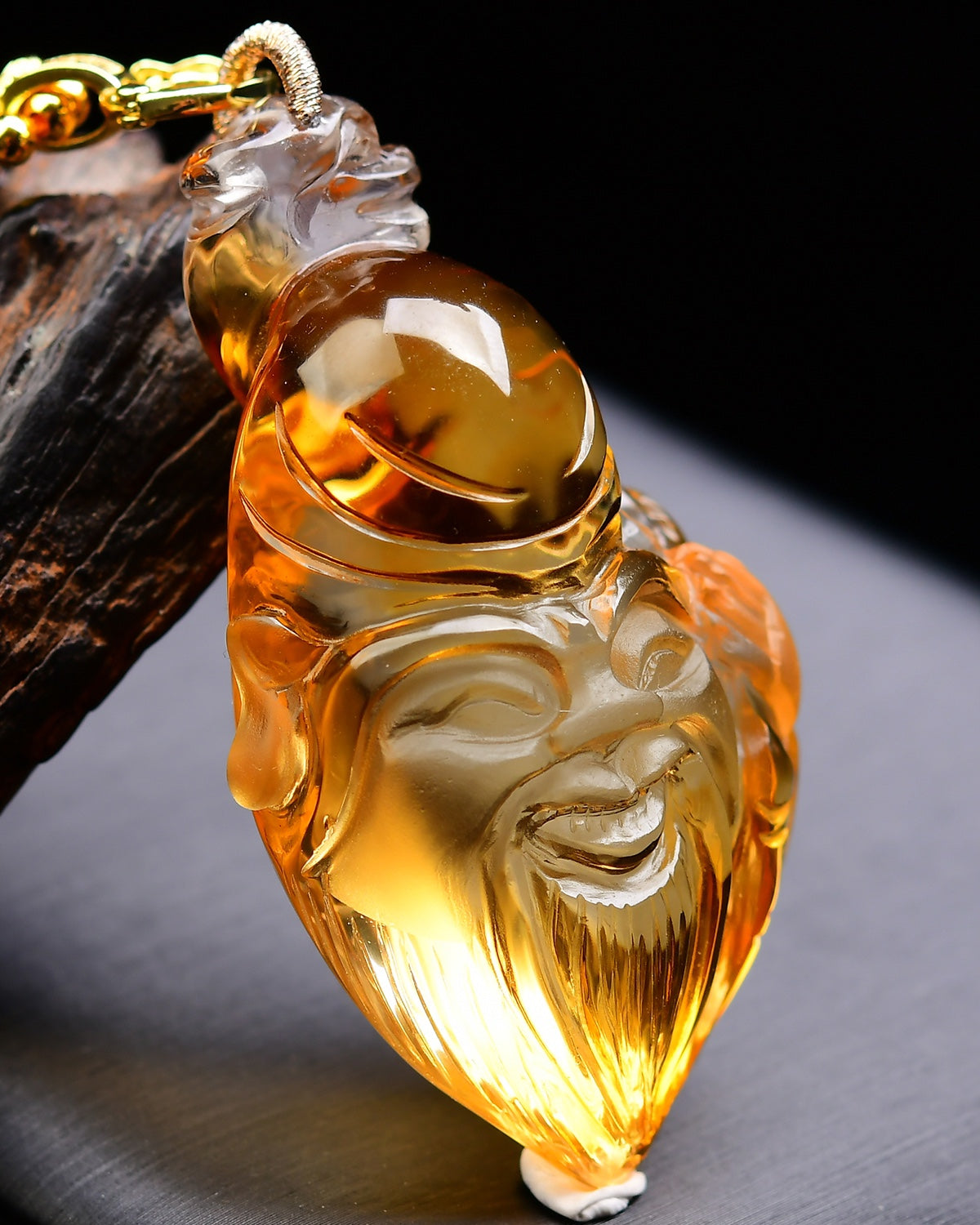 A1800 Exquisite Yellow Crystal Carved Longevity Taoism Deity Pendant w Beads Necklace