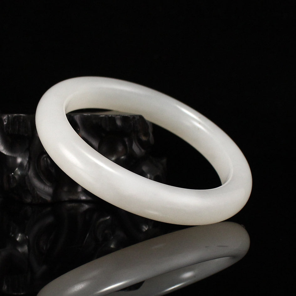 Inside Diameter 57.5mm Natural Jade Bracelet