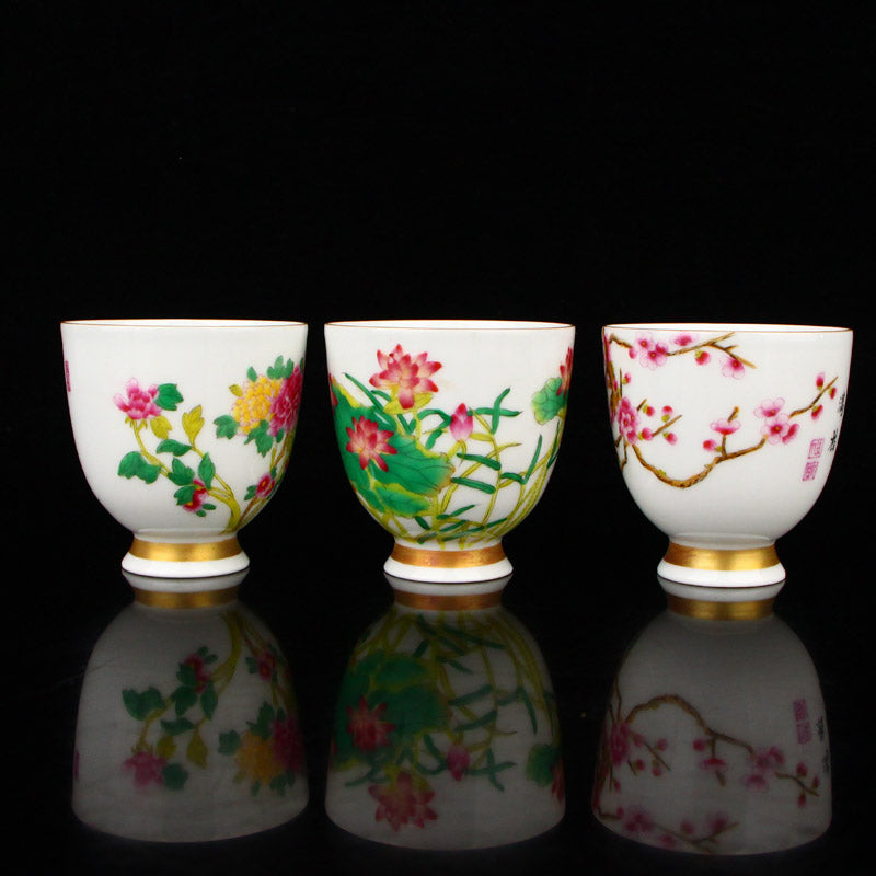 A Set Twelve Chinese Famille Rose Flowers Design Porcelain Cups