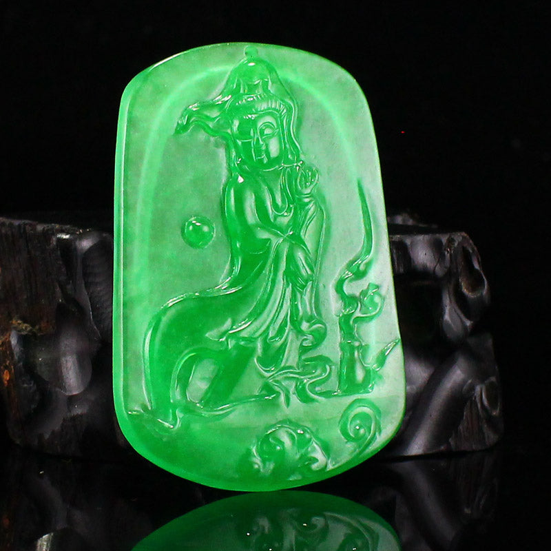 Natural Green Jade Kwan-yin Pendant