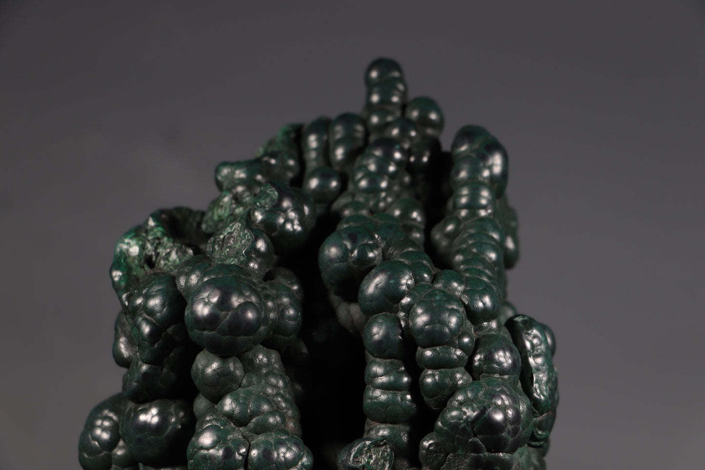 A0025 High Quality Malachite Original Stone