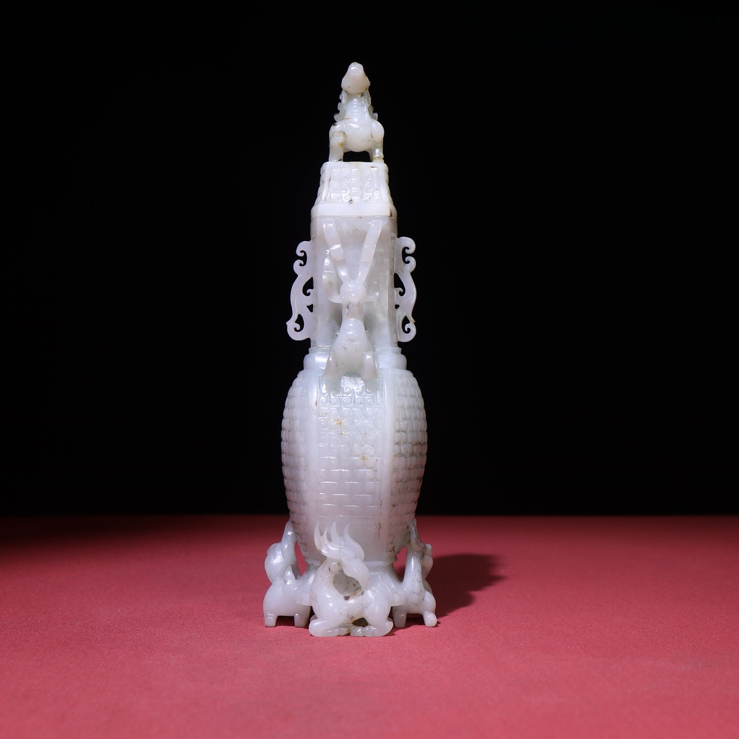 A0038 High Quality Vintage Chinese Hetian Jade High Relief Deer & Phoenix Doble Ears Bottle