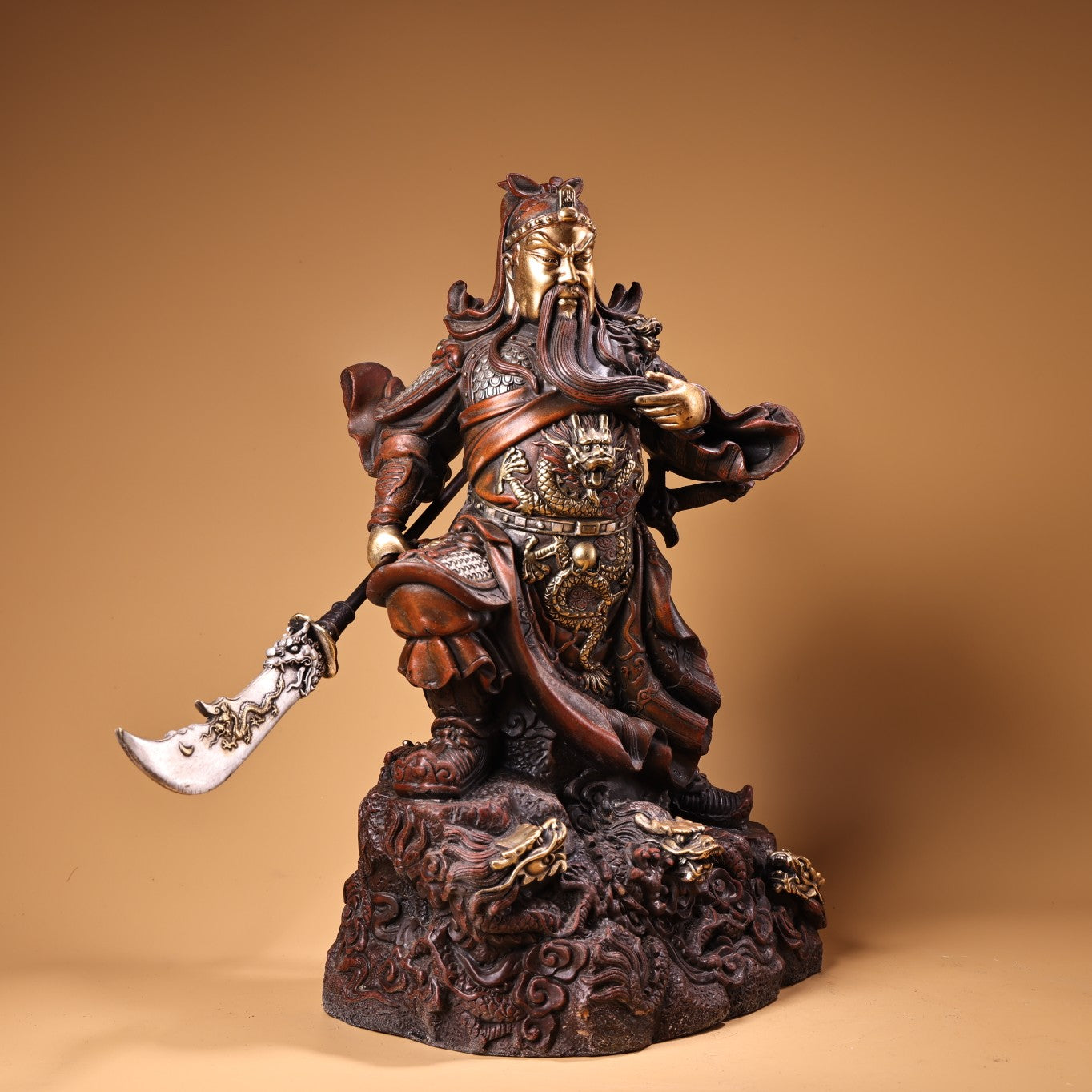 A0055 Vintage Chinese Gilt Gold Copper General Guangong Statue