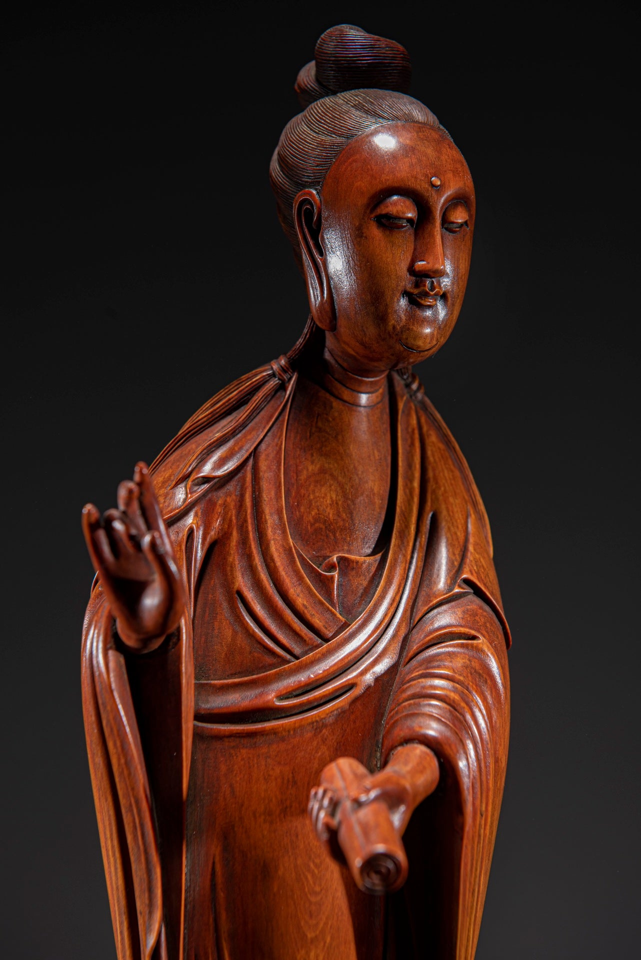 A0154 Old Chinese Boxwood Wood Carved Kwan-yin Statue