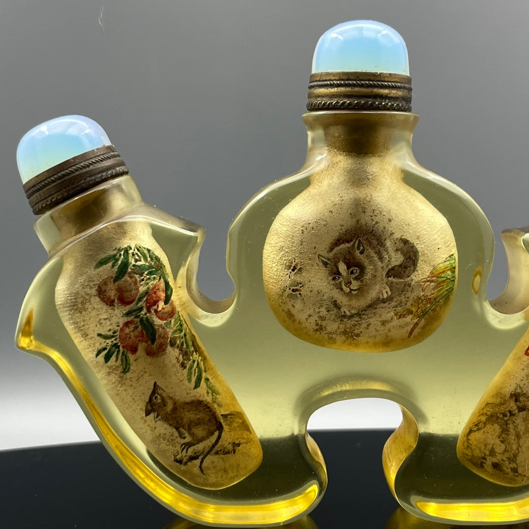 A0213 Old Chinese Yellow Peking Glass Inside Painting Rabbit Design Conjoined Snuff Bottle