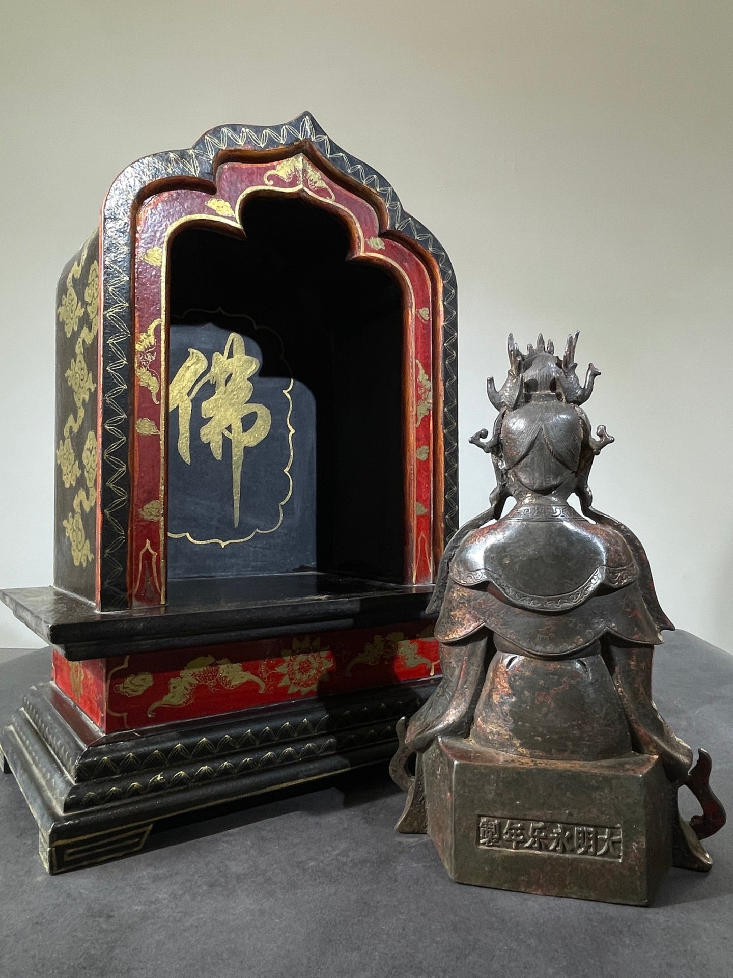 A0233 Vintage Chinese Gilt Gold Bronze Mazu Statue w Gilt Gold Wooden-cored Lacquerware Shrines