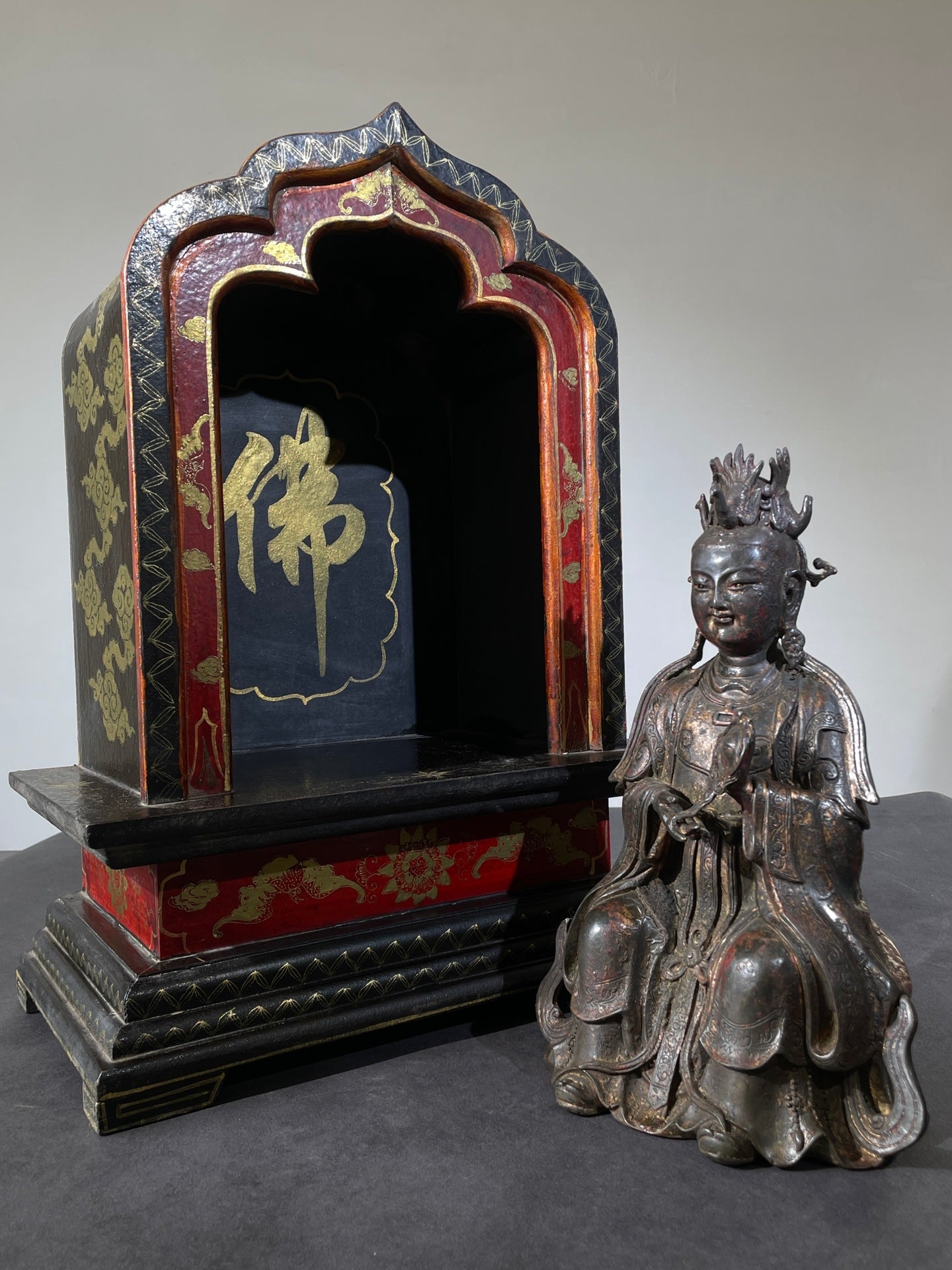 A0233 Vintage Chinese Gilt Gold Bronze Mazu Statue w Gilt Gold Wooden-cored Lacquerware Shrines