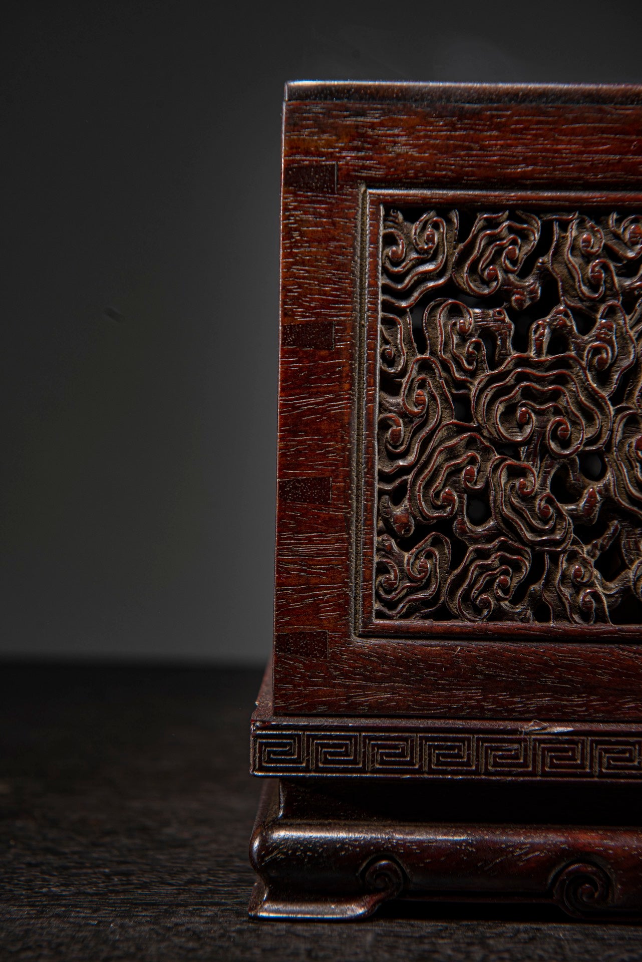 A0247 Openwork Old Chinese Huali Wood Carved Ruyi Design Incense Burner