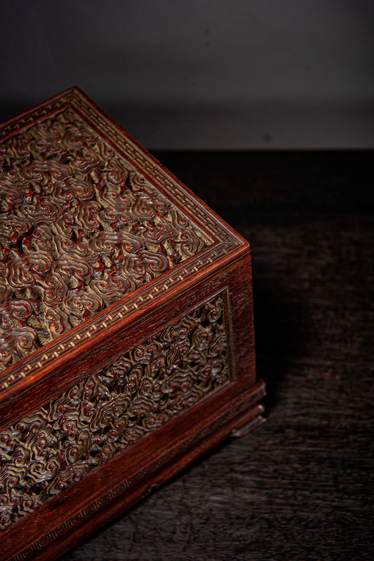 A0247 Openwork Old Chinese Huali Wood Carved Ruyi Design Incense Burner