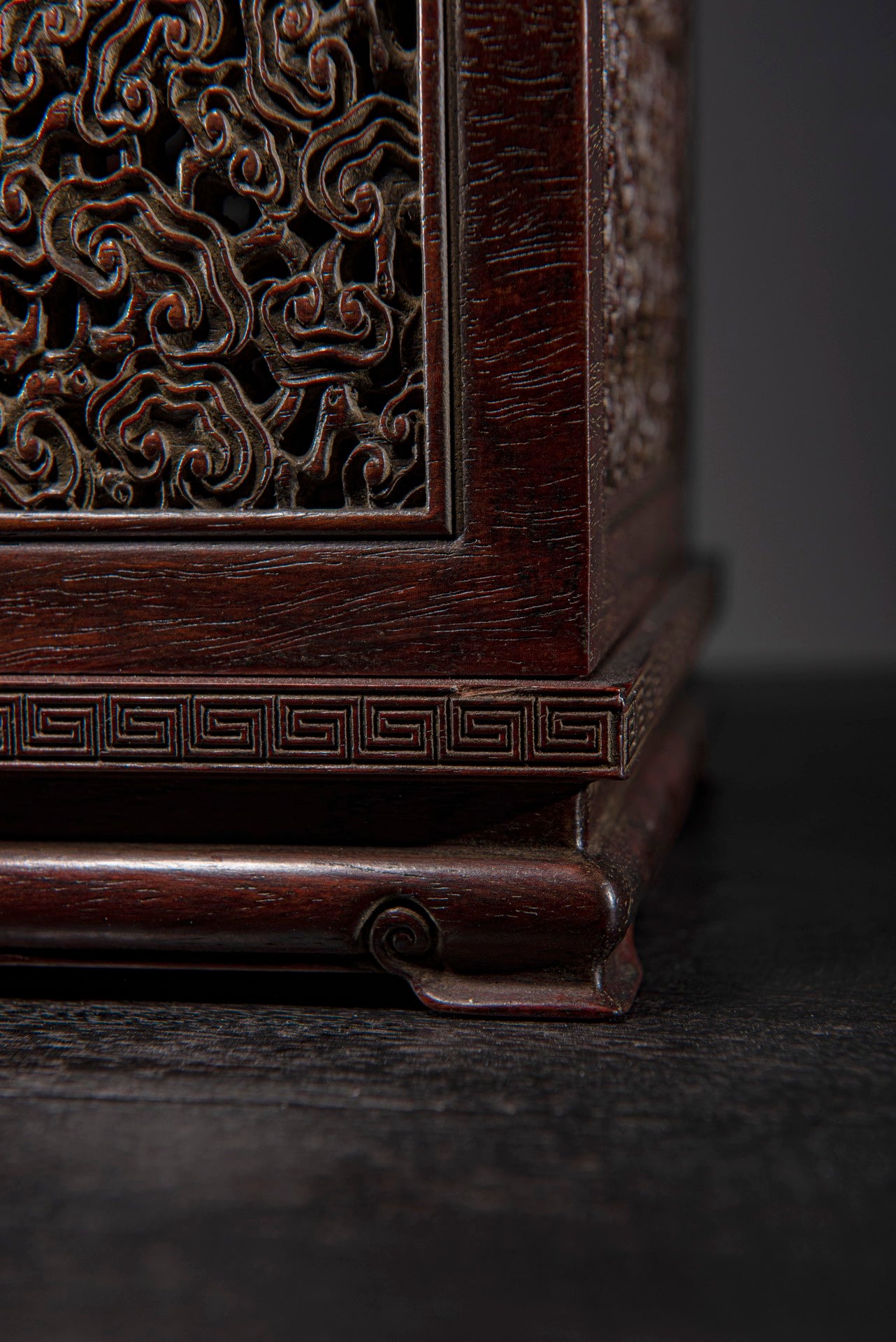 A0247 Openwork Old Chinese Huali Wood Carved Ruyi Design Incense Burner