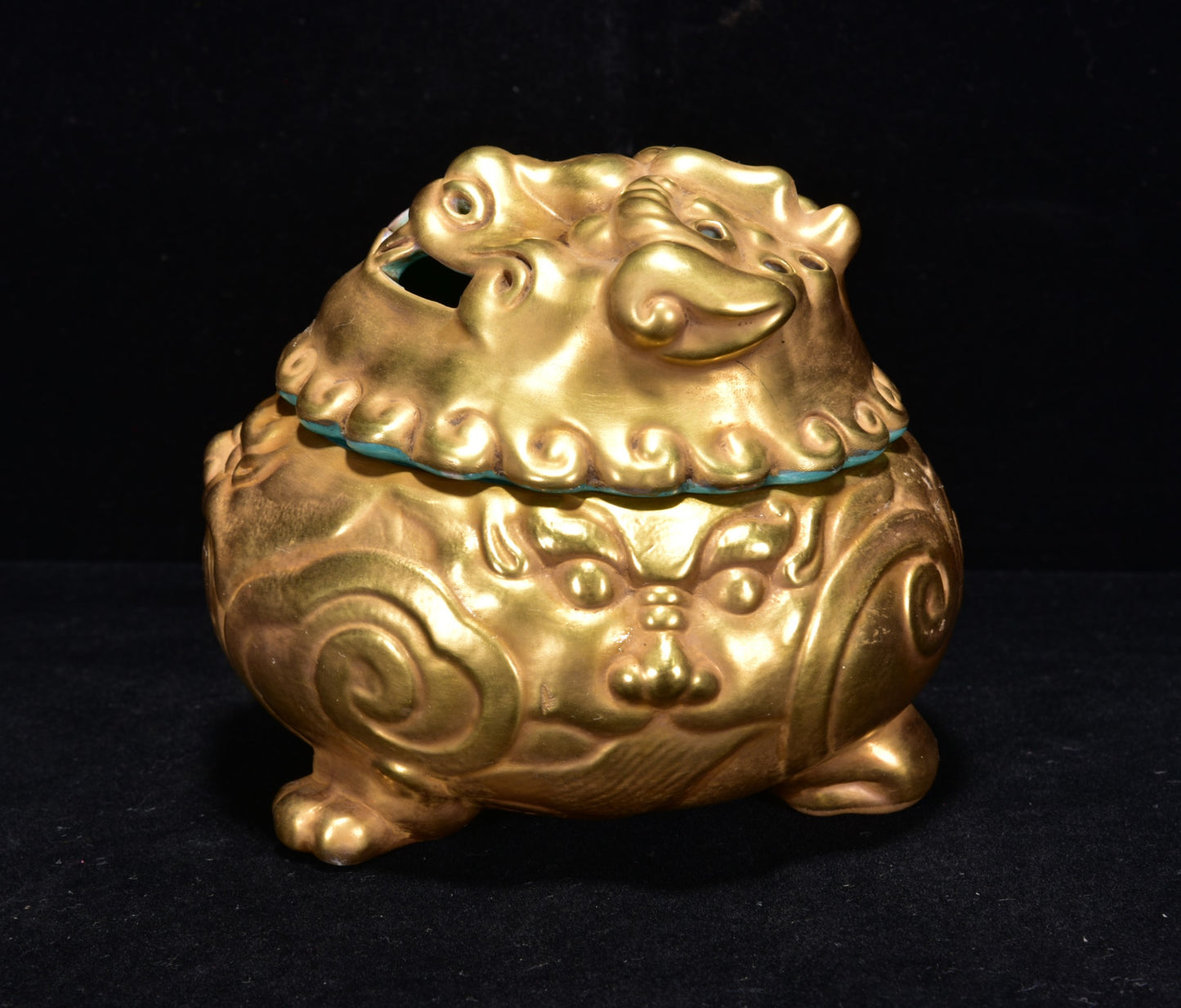 A0302 Chinese Gilt Gold Fortune Pixiu Shape Porcelain Incense Burner