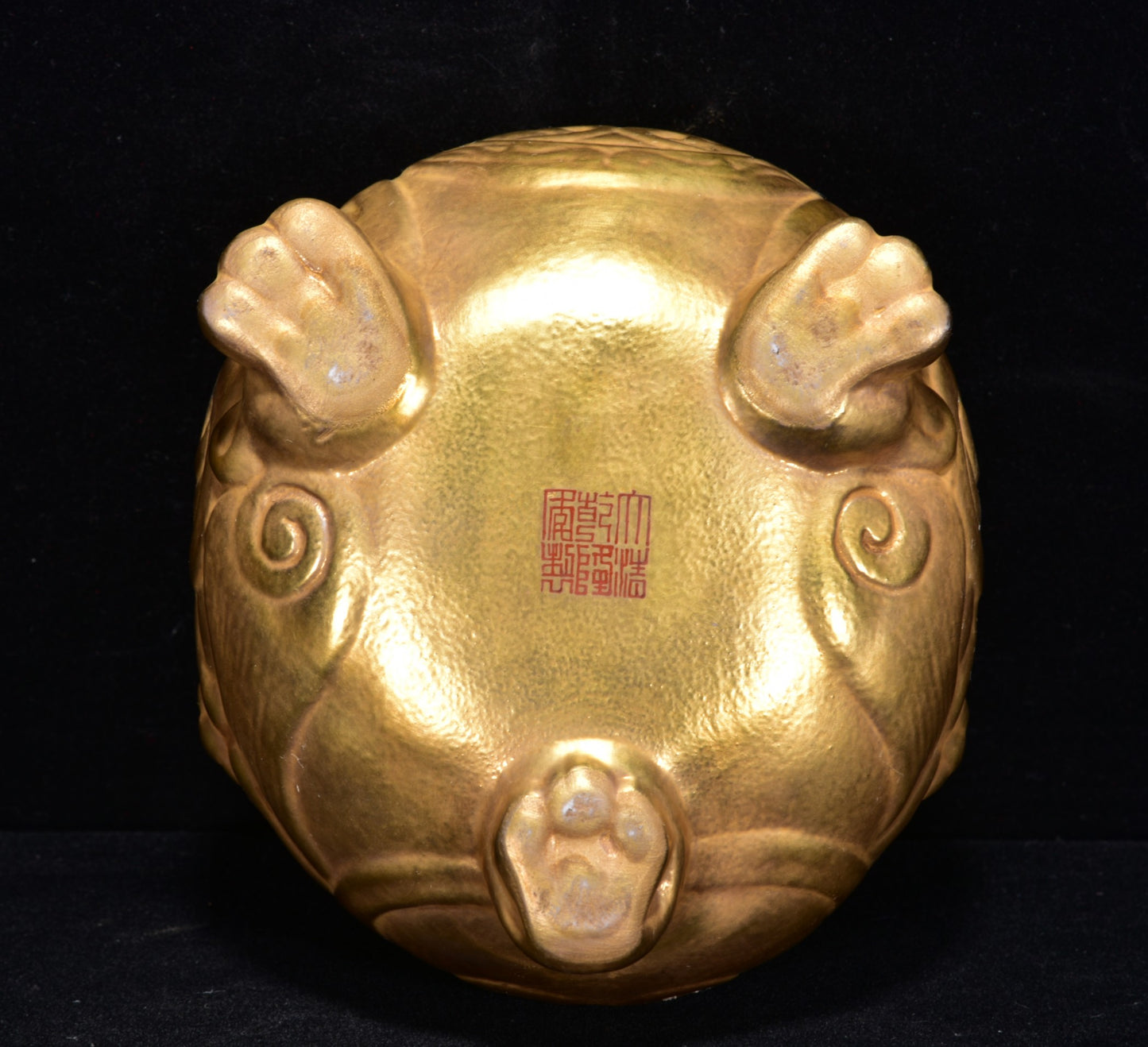 A0302 Chinese Gilt Gold Fortune Pixiu Shape Porcelain Incense Burner
