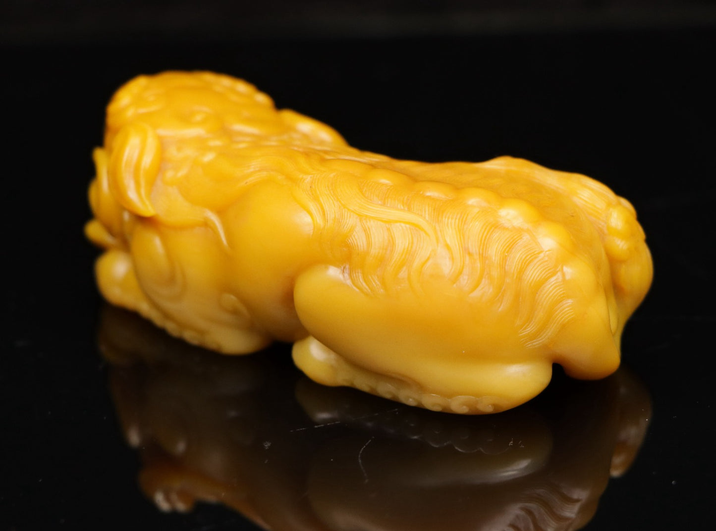 A0312 Superb Chinese Shoushan Stone Tianhuang Stone Carved Fortune Pixiu Statue w Box