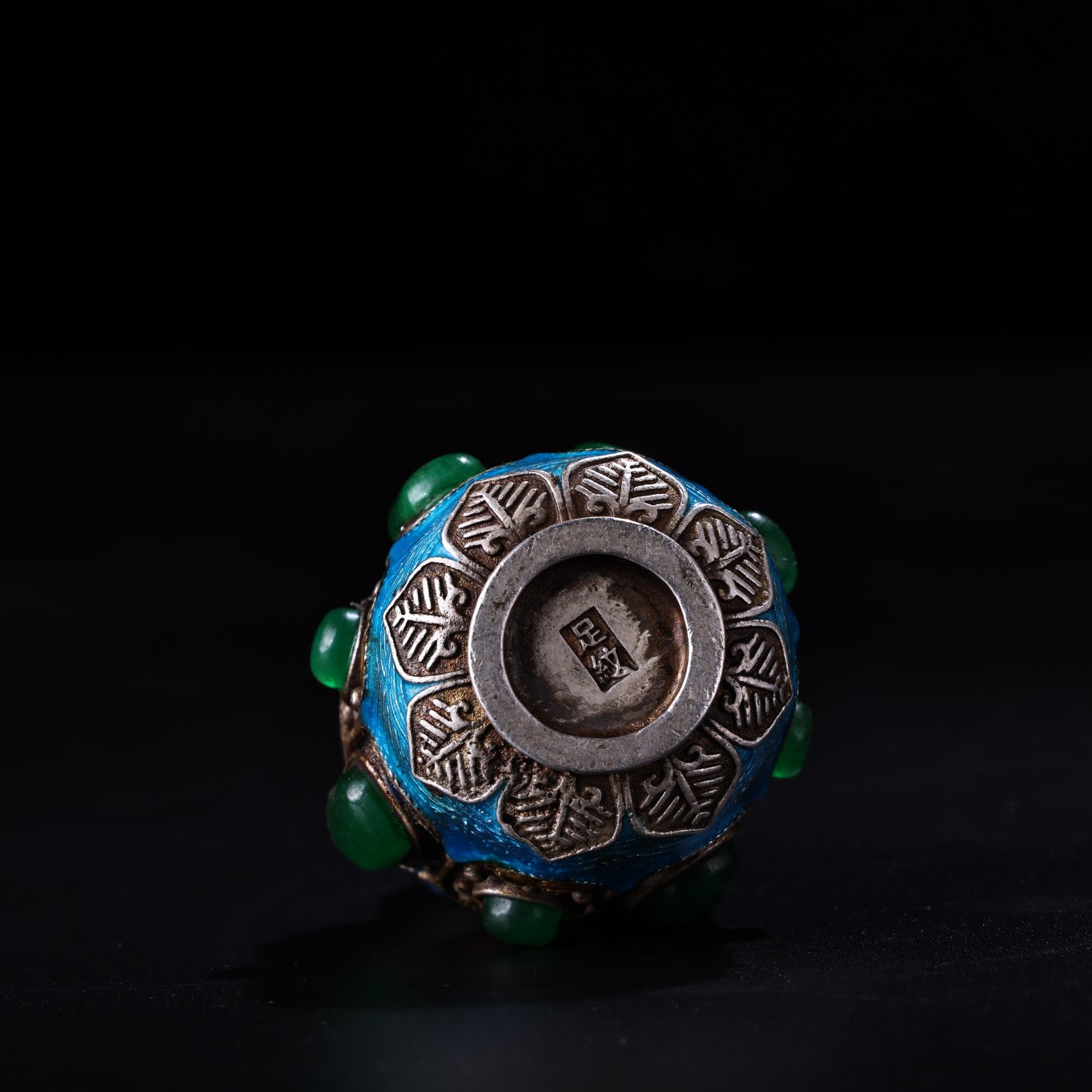 A0313 Old Chinese Plated Silver Enamel Inlay Green Jade Snuff Bottle