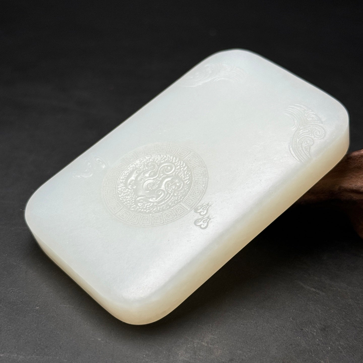 A0330 Superb Chinese Natural Hetian Jade Tiger Pendant