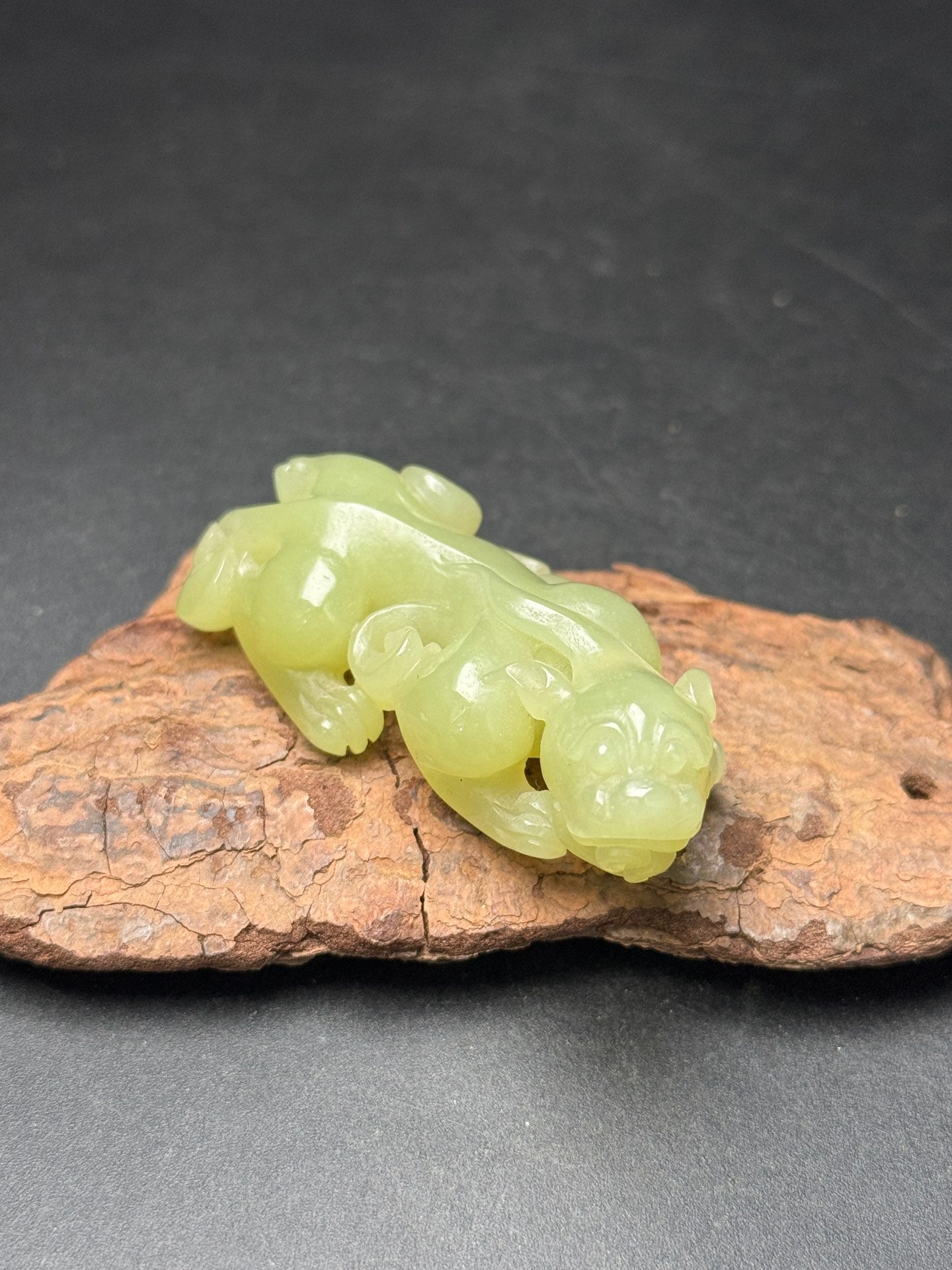 A0383 Chinese Natural Yellow Hetian Jade Carved Chi Dragon Statue