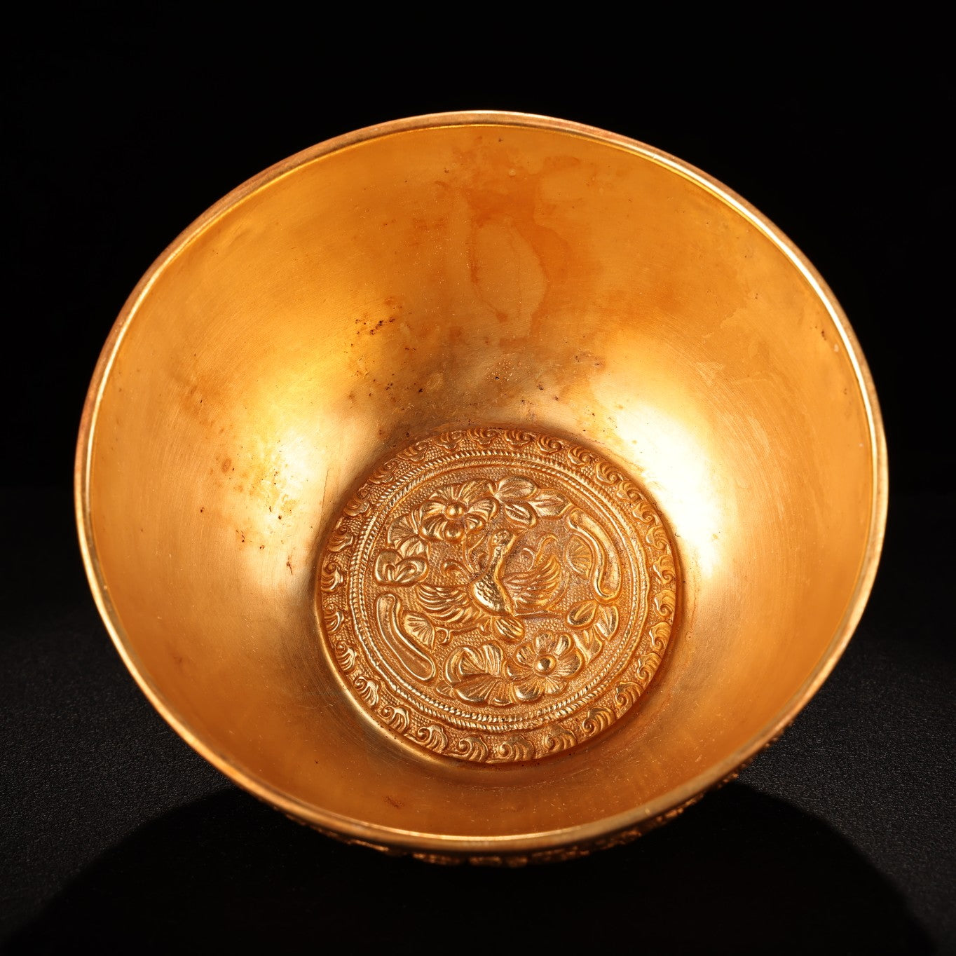 A0466 Old Chinese Gilt Gold Bronze Low Relief Kid Design Bowl