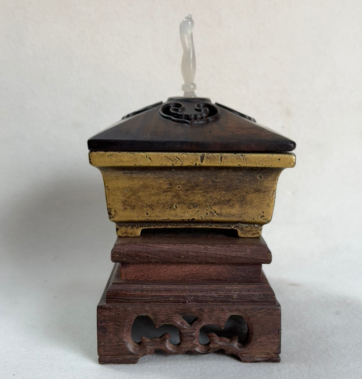 A0470 Vintage Chinese Brass Incense Burner w Zitan Wood Inlay Agate Lid & Base