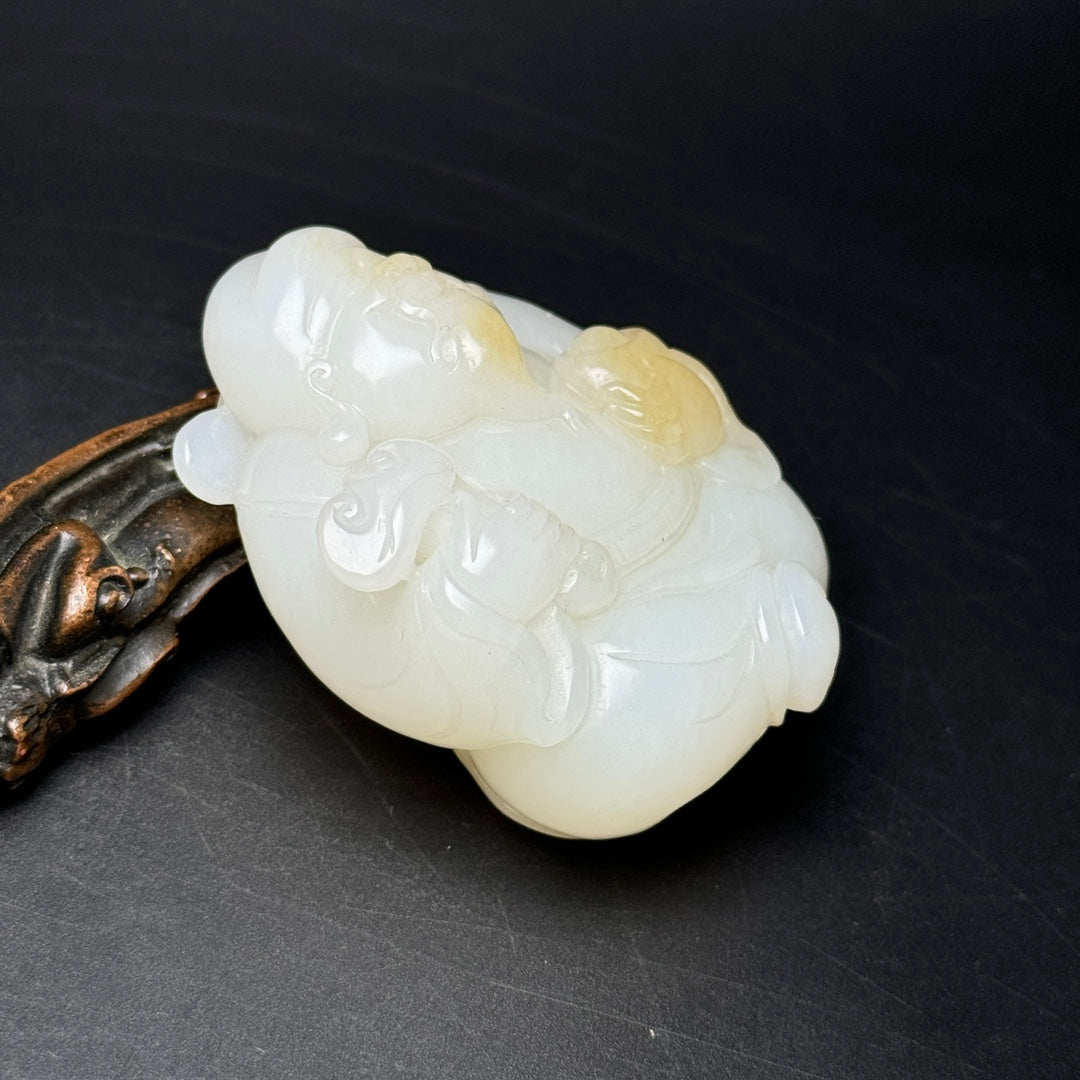 A0471 Chinese Natural Hetian Jade Carved Fortune Taoism Deity Statue