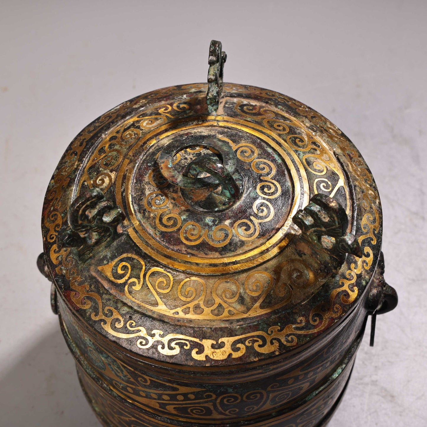 A0484 Vintage Chinese Gilt Gold Bronze Phoenix Pot