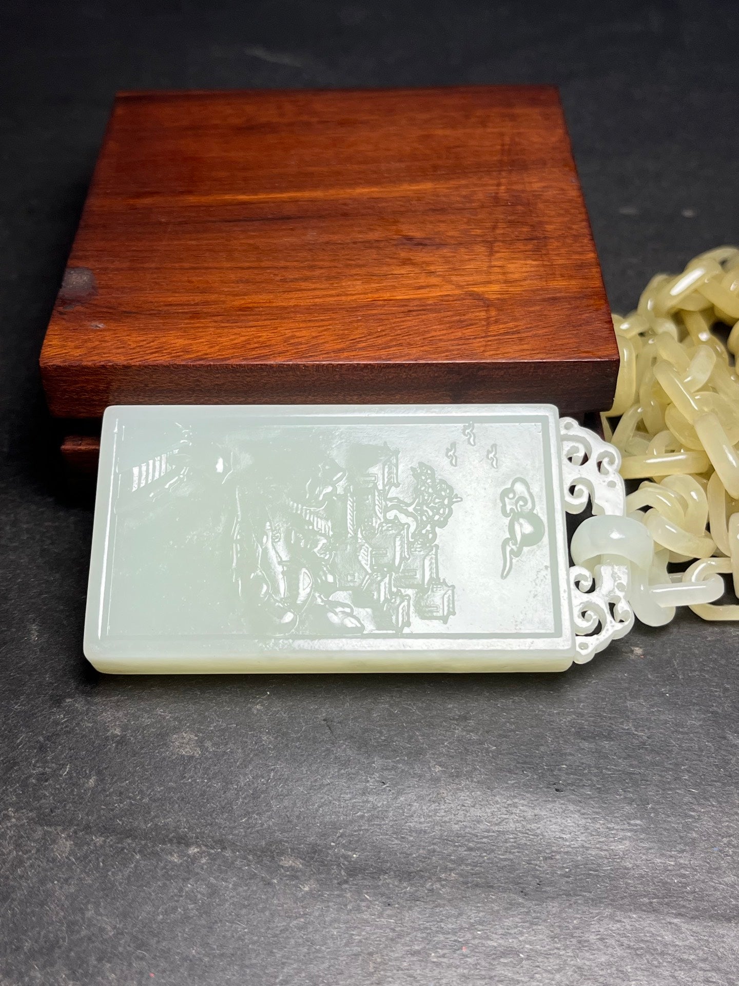 A0487 High Quality Chinese Hetian Jade Hand Carved Kwan-yin & Dragon Pendant w Necklace