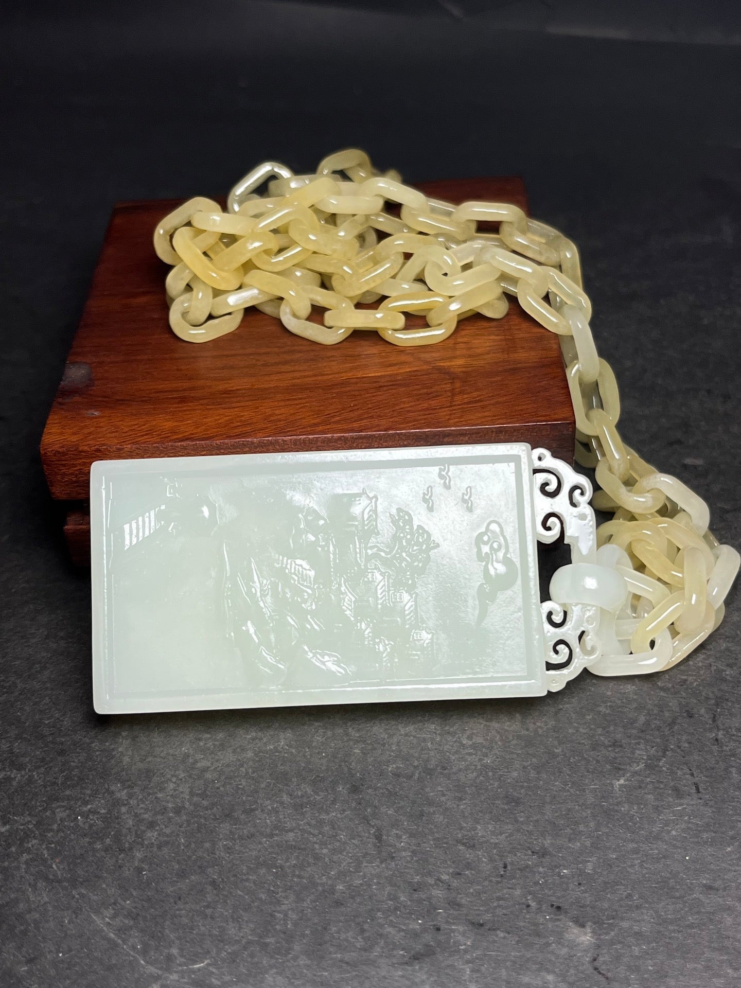 A0487 High Quality Chinese Hetian Jade Hand Carved Kwan-yin & Dragon Pendant w Necklace
