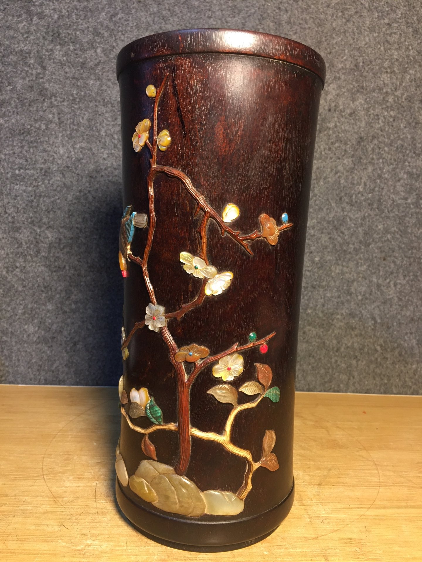 A0488 Chinese Zitan Wood Inlay Shell Plum Flower & Magpie Brush Pot