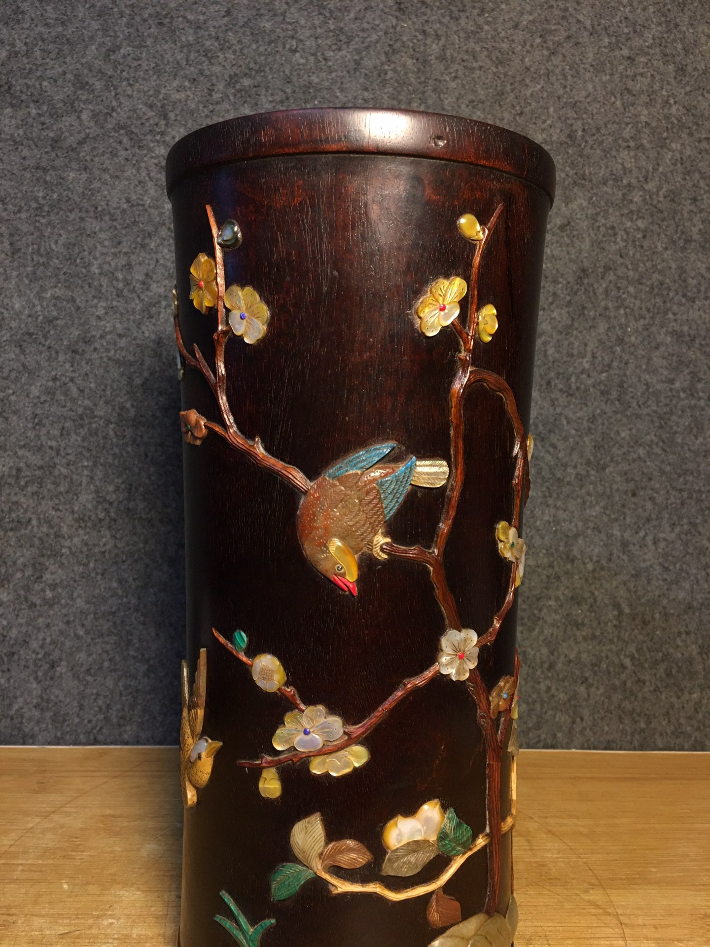 A0488 Chinese Zitan Wood Inlay Shell Plum Flower & Magpie Brush Pot