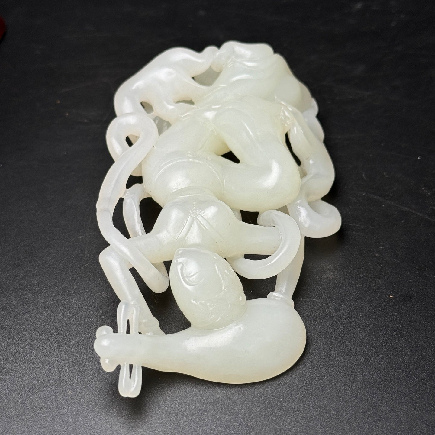 A0494 High Quality Chinese White Hetian Jade Hand Carved Feitian Female Deity Statue