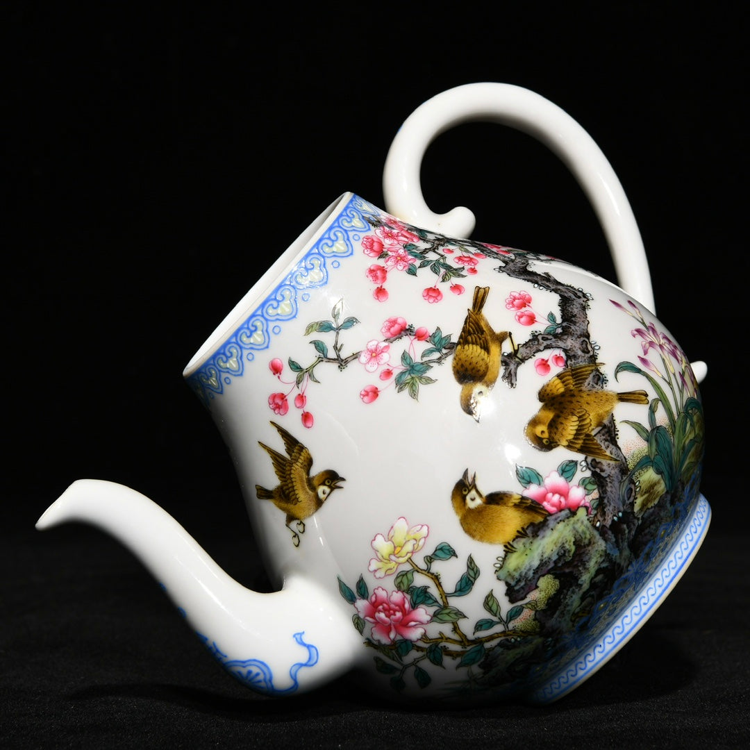 A0496 Chinese Famille Rose Flowers Bird Design Porcelain Teapot