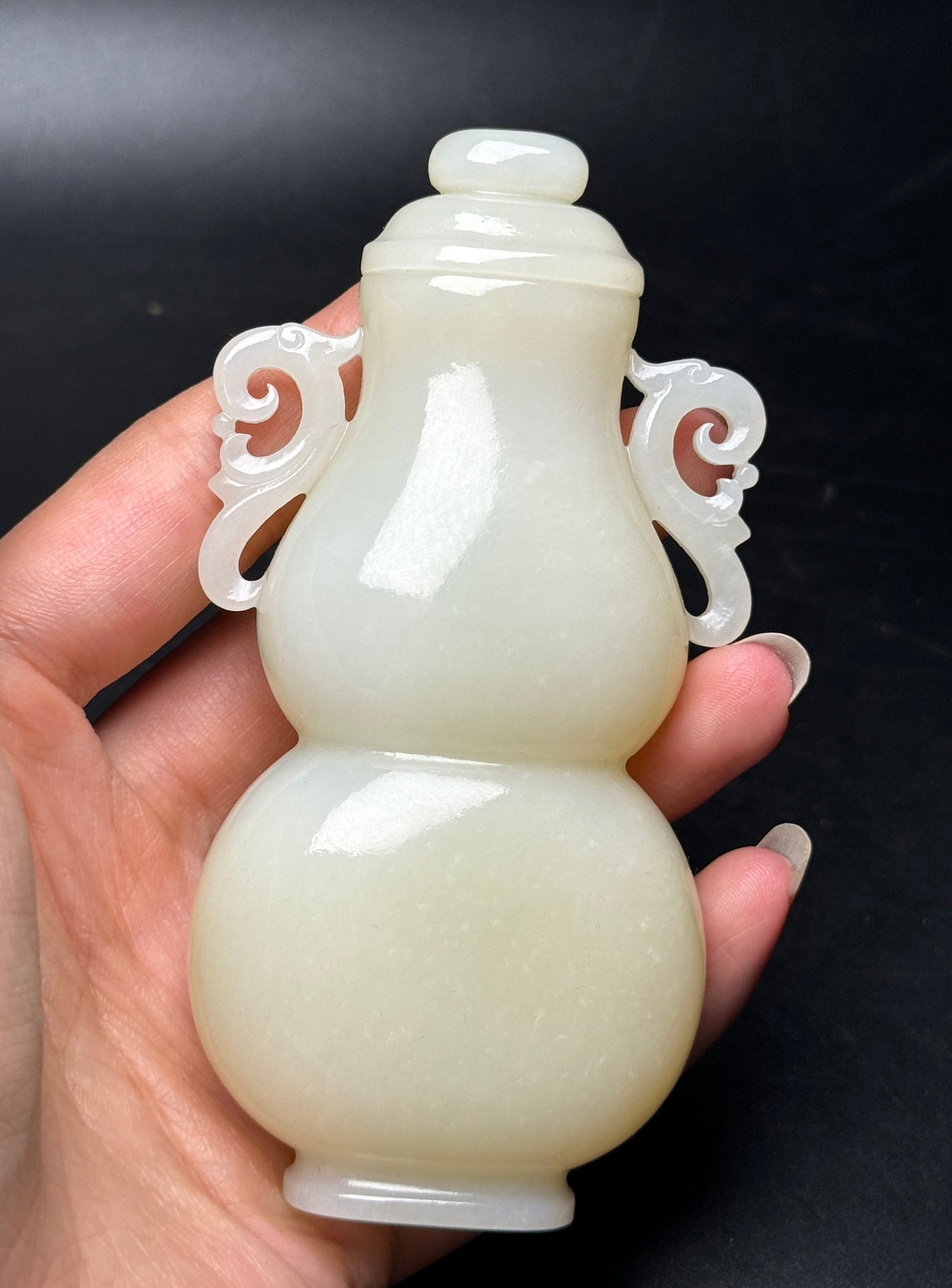 A0501 Superb Chinese Hetian Jade Hand Carved Double Ears Gourd Vase