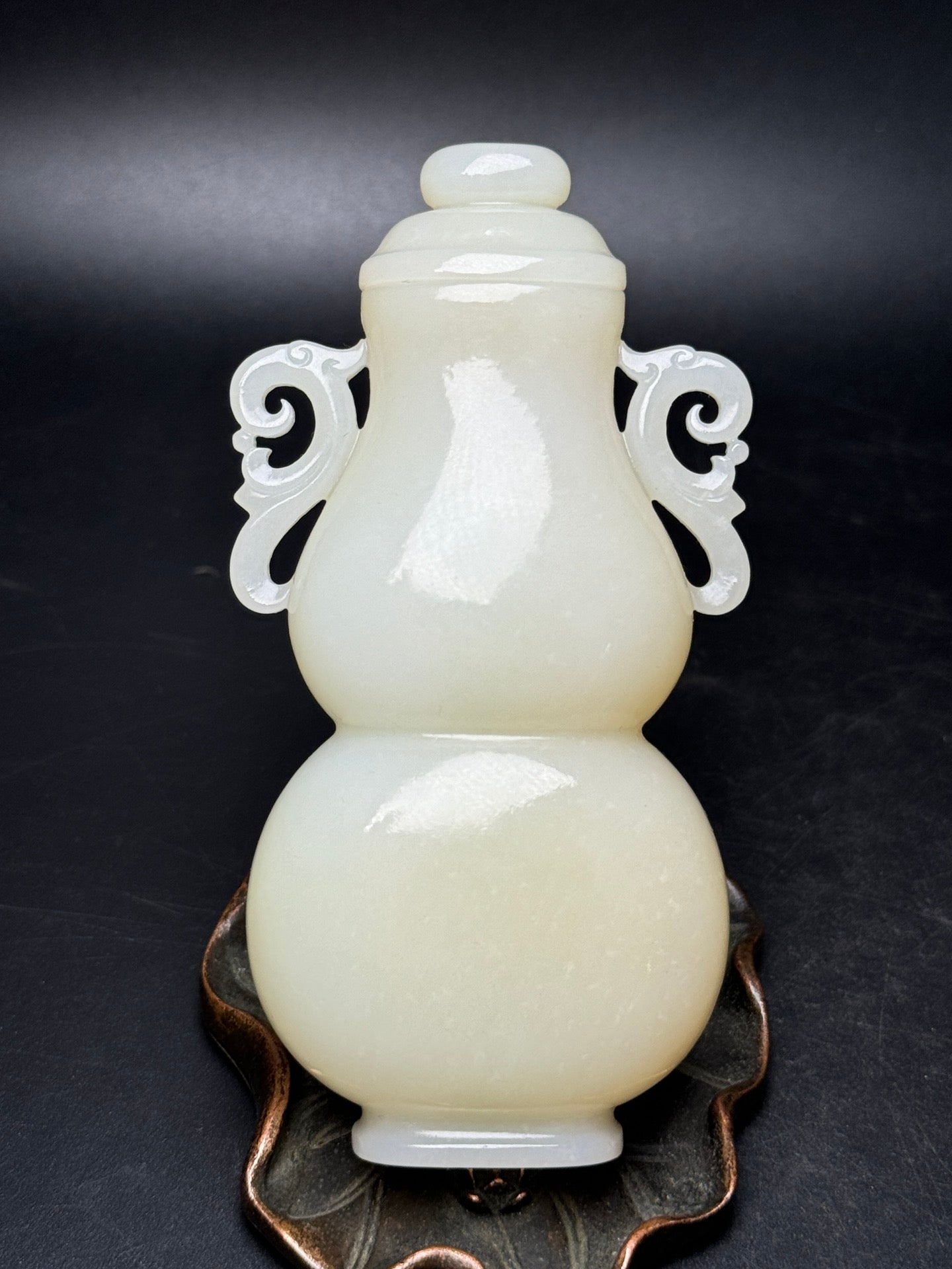 A0501 Superb Chinese Hetian Jade Hand Carved Double Ears Gourd Vase