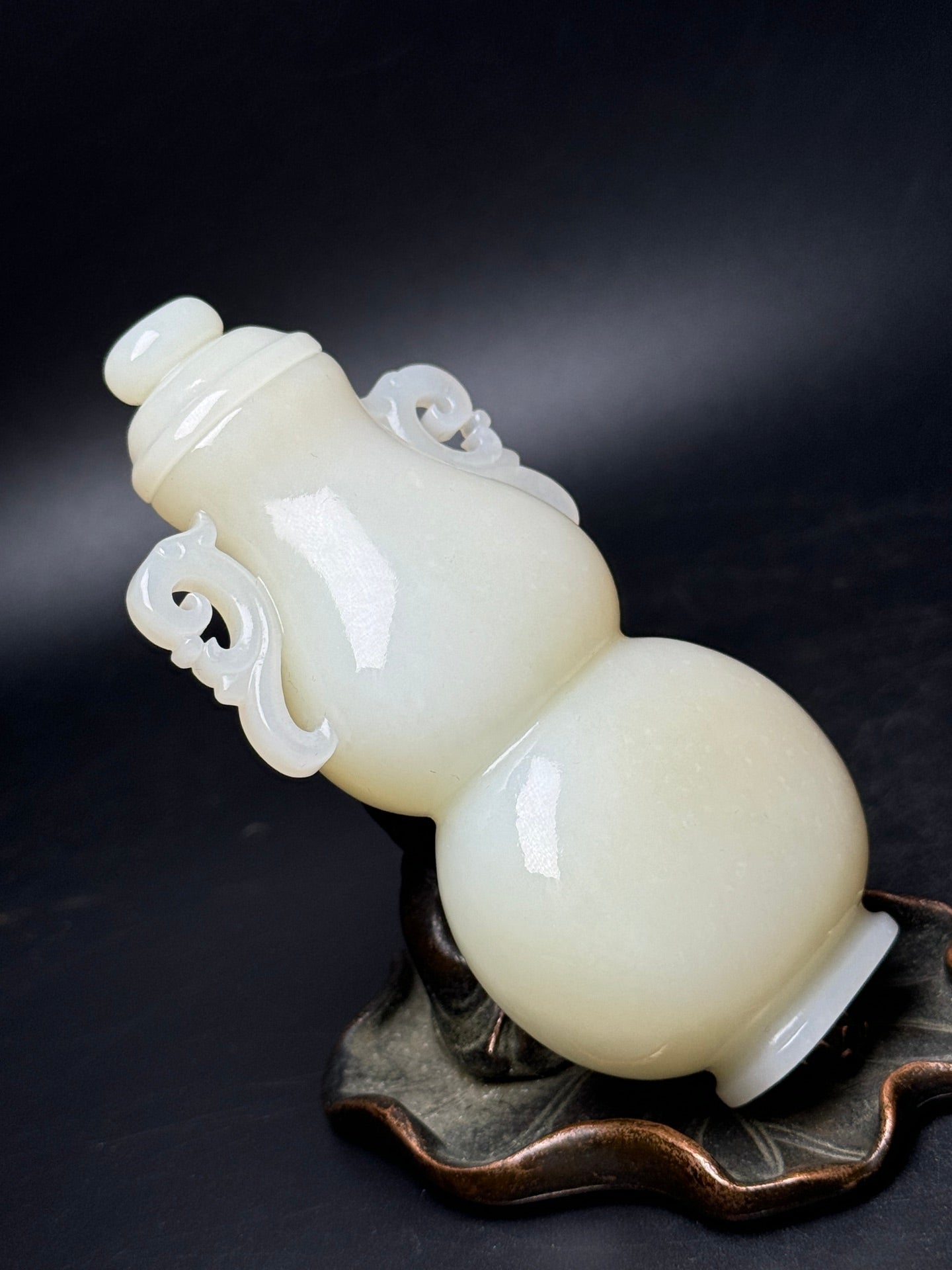 A0501 Superb Chinese Hetian Jade Hand Carved Double Ears Gourd Vase