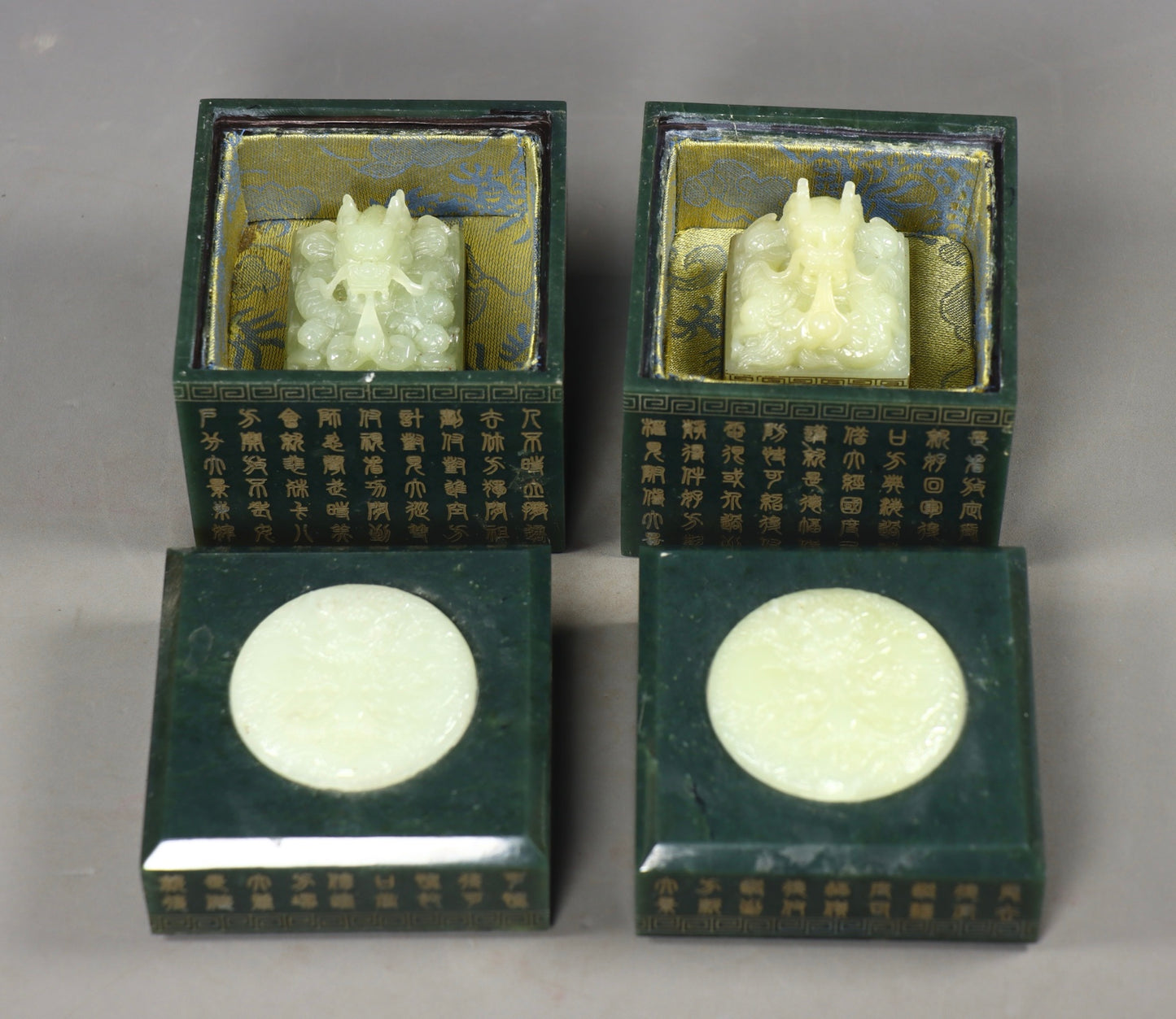 A0504 A Set Vintage Chinese Hetian Jade Carved Fortune Dragon Seal w Green Hetian Jade Seal Box