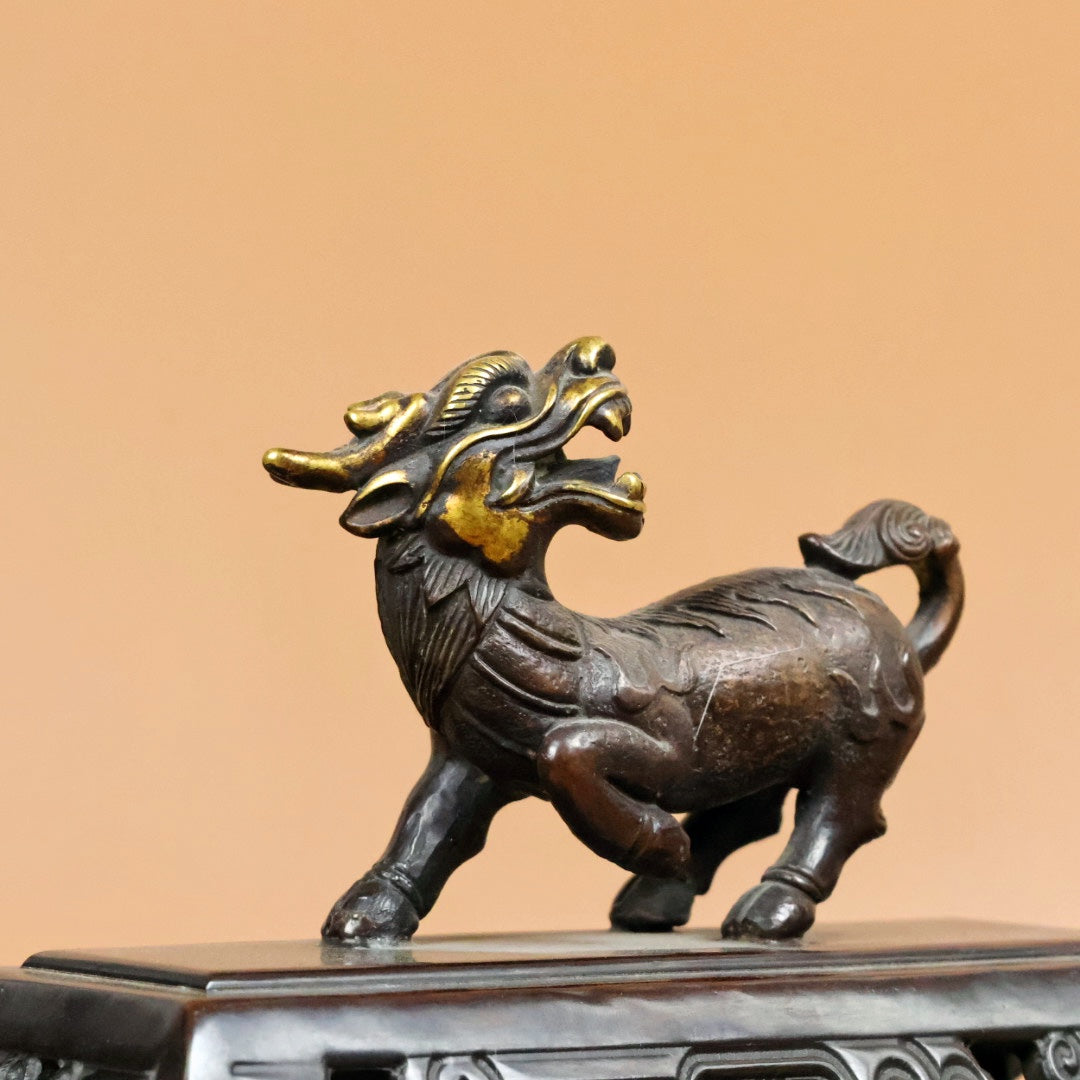 A0513 Vintage Chinese Gilt Gold Copper Fortune Kylin Incense Burner