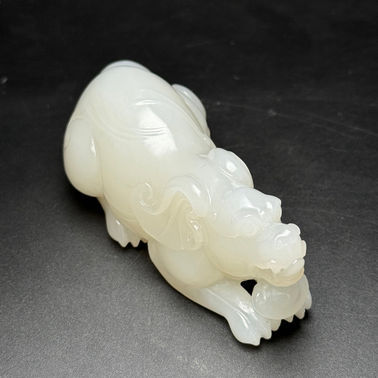 A0523 Superb Chinese White Hetian Jade Hand Carved Fortune Dog Statue
