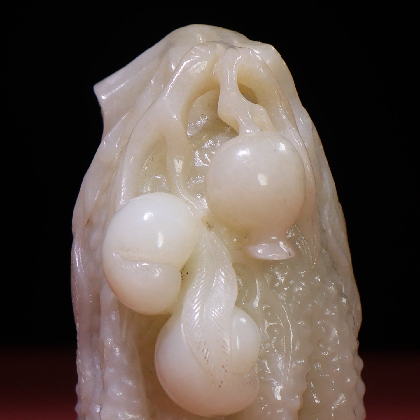 A0526 Superb Old Chinese Hetian Jade Hand Carved Chayote Statue