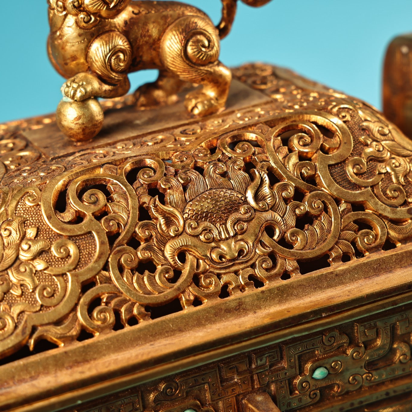 A0529 Chinese Gilt Gold Copper Inlay Turquoise Double Ears Incense Burner - Ding