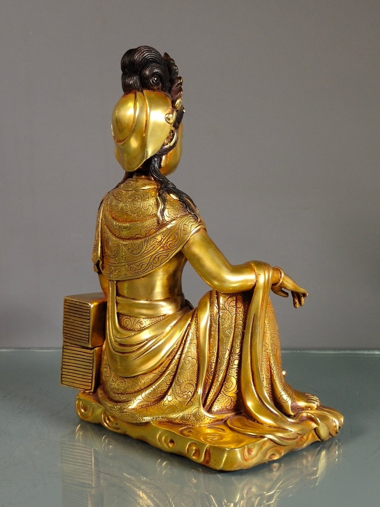 A0531 Superb Vintage Chinese Gilt Gold Copper Kwan-yin Statue