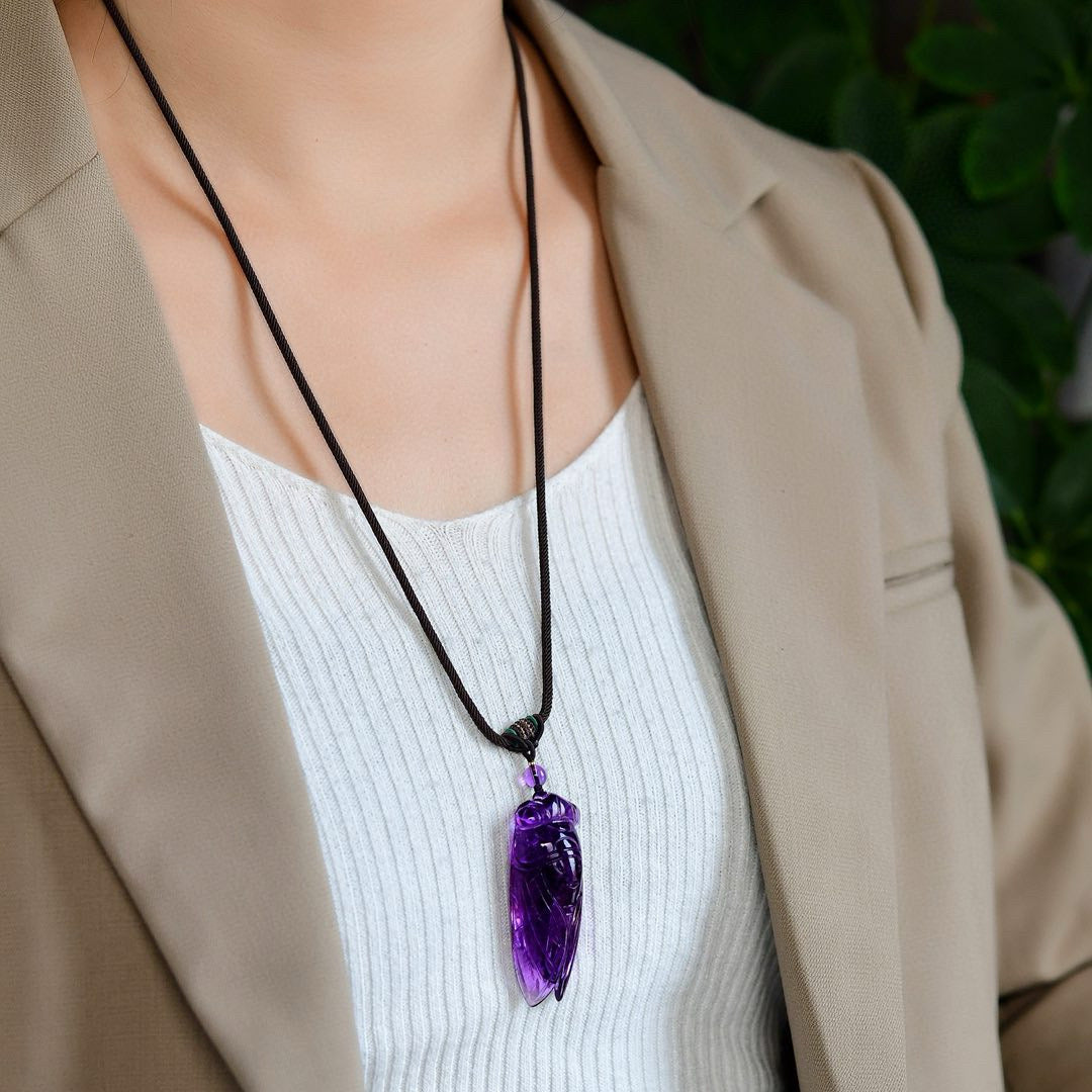 A0533 Beautiful Amethyst Carved Fortune Cicada Pendant