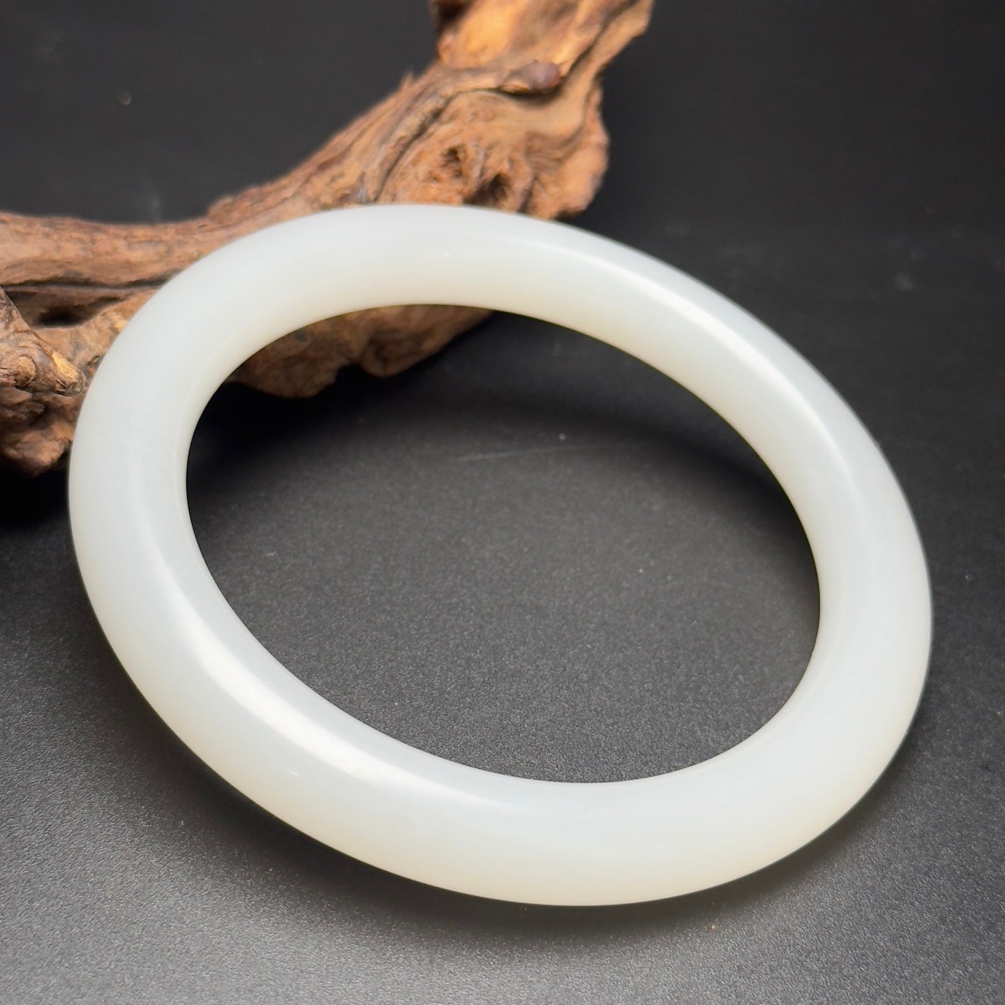 A0534 Inside Diameter 64mm Chinese Natural White Hetian Jade Bracelet