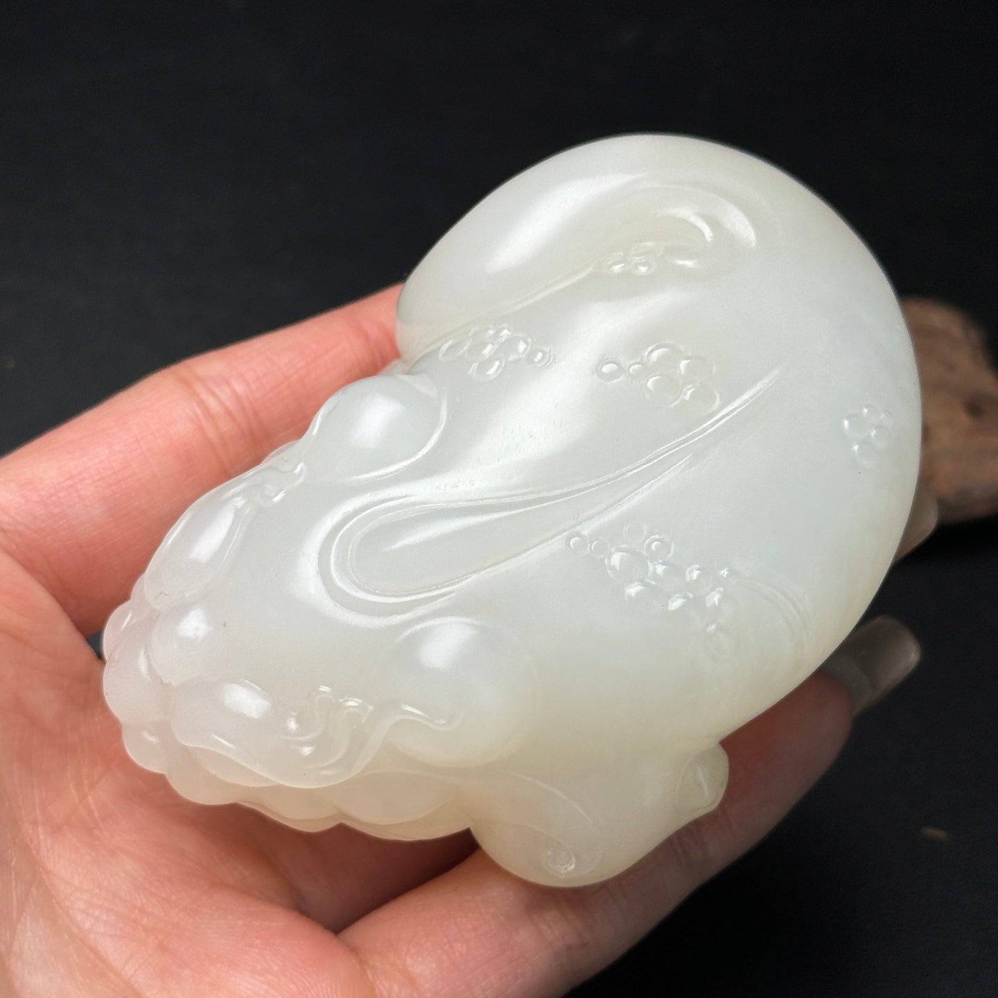 A0535 Superb Chinese White Hetian Jade Hand Carved Fortune Toad Statue