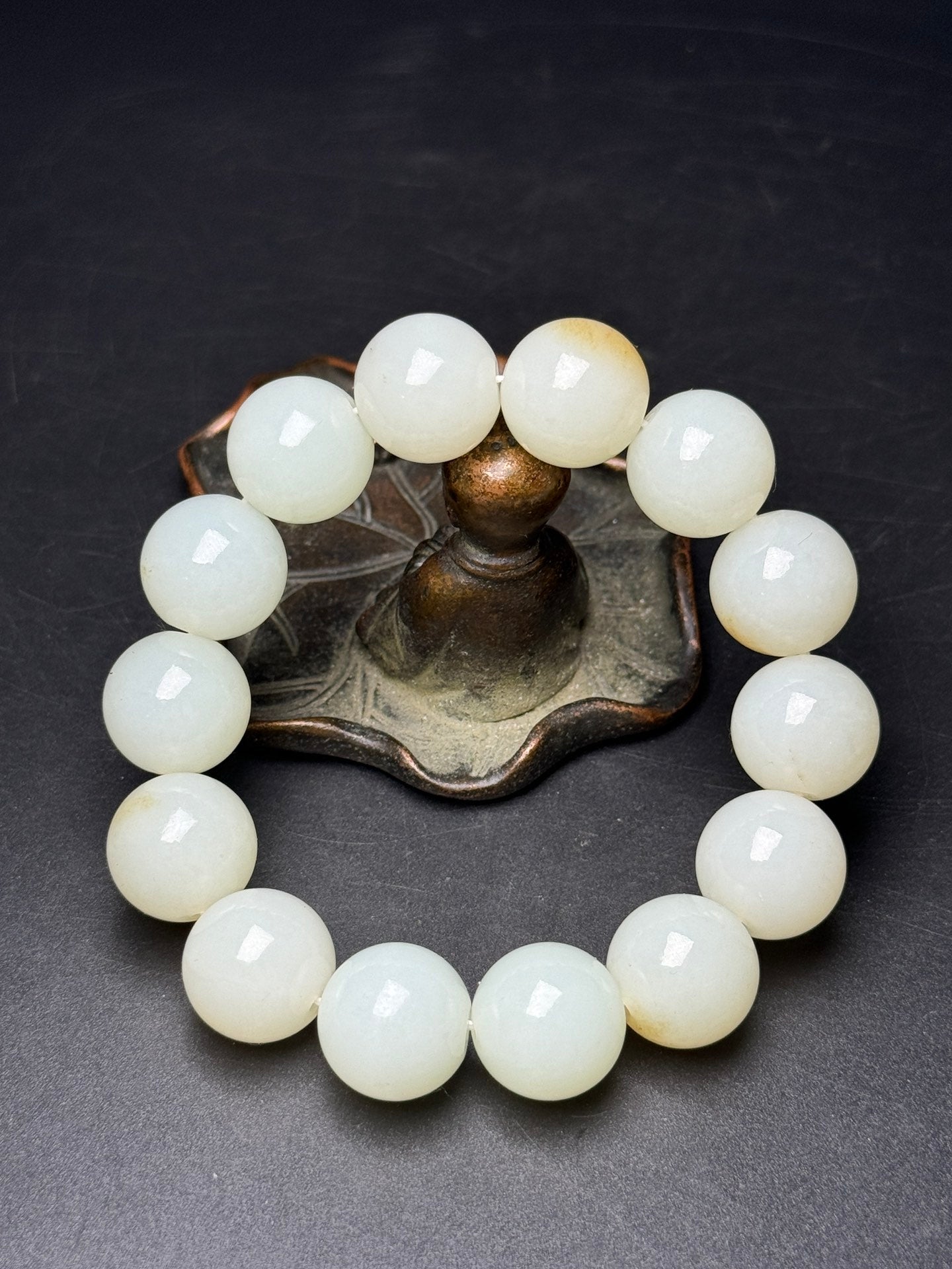 A0557 16mm Superb Chinese Natural Hetian Jade Beads Bracelet
