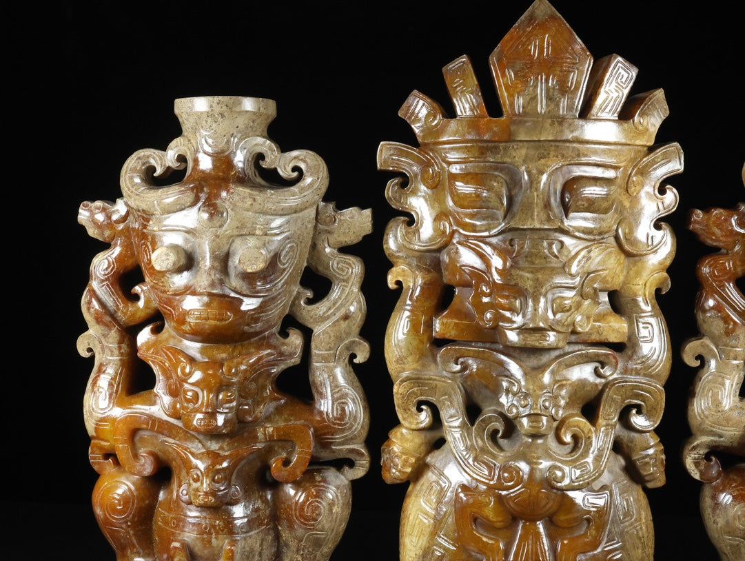 A0563 A Set Three Vintage Chinese Hetian Jade Carved Beast Figure Statue