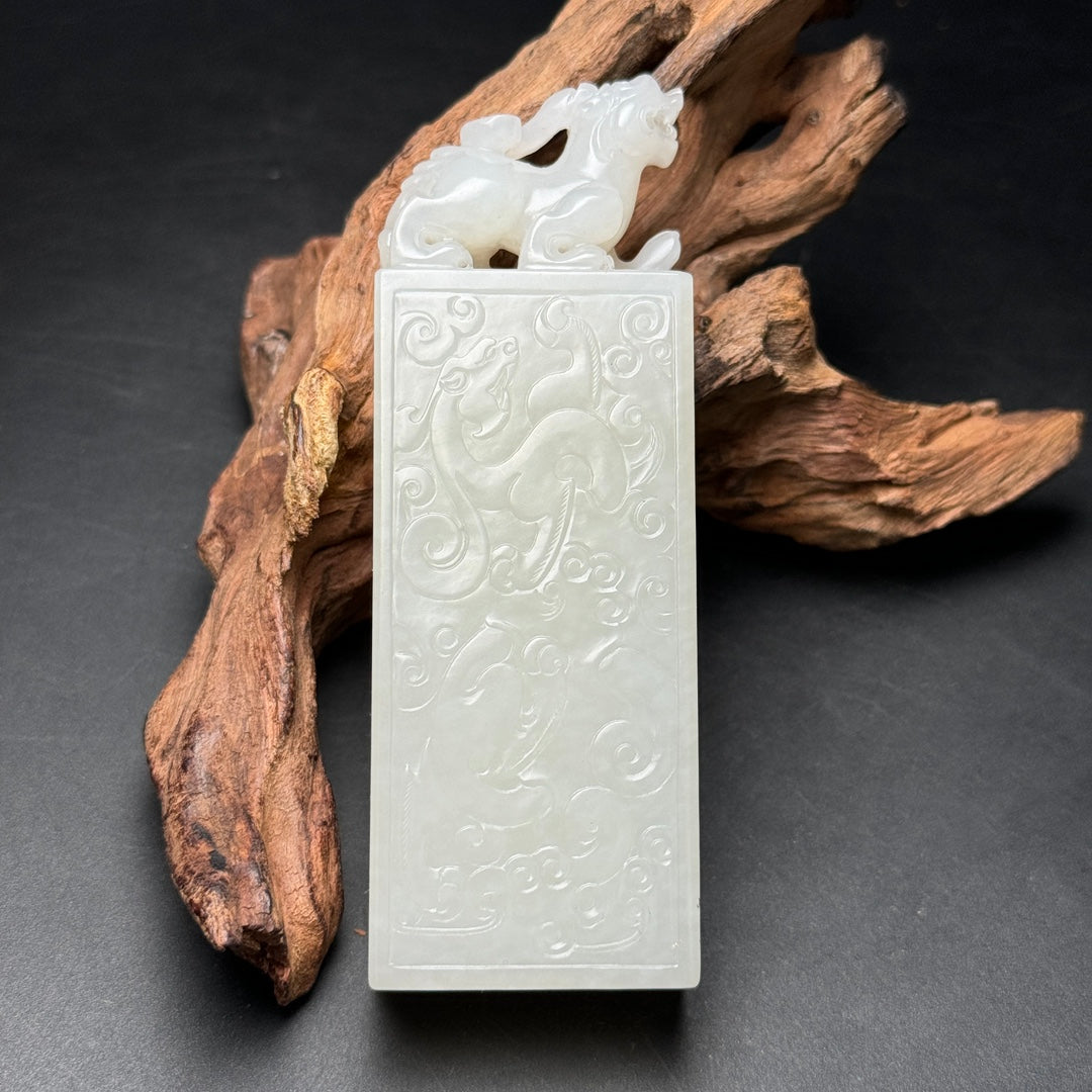 A0575 Superb Chinese White Hetian Jade Low Relief Fortune Pixiu Seal Staue