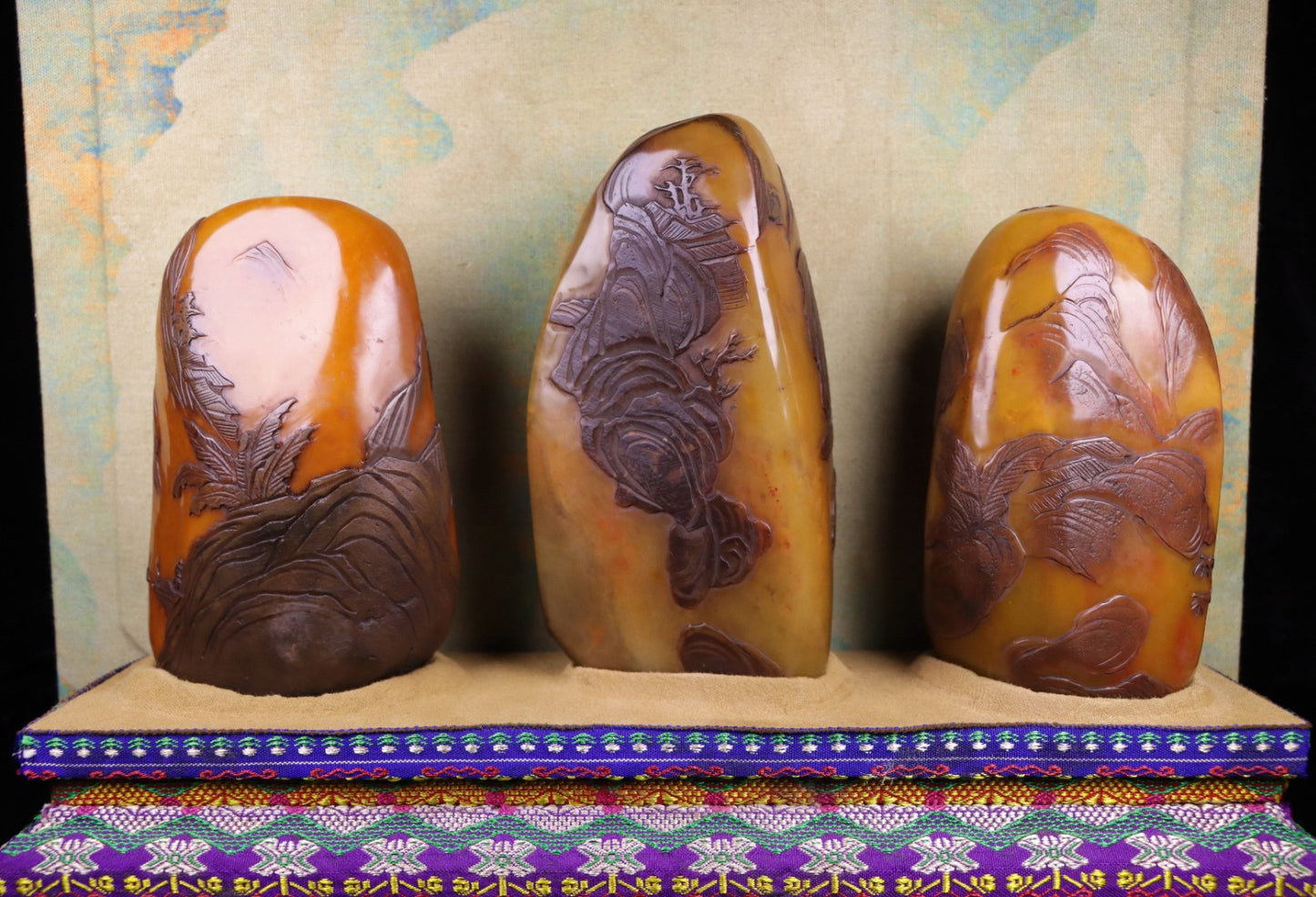 A0577 A Set Three Chinese Black Skin Shoushan Stone Low Relief Sages Meeting Seal Statue